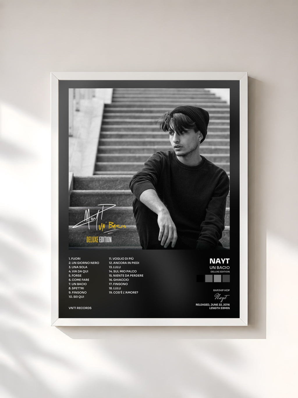 #blanc Tableau de l'album Un bacio (Deluxe Edition) de Nayt, cadre blanc, imprimé et encadré en France