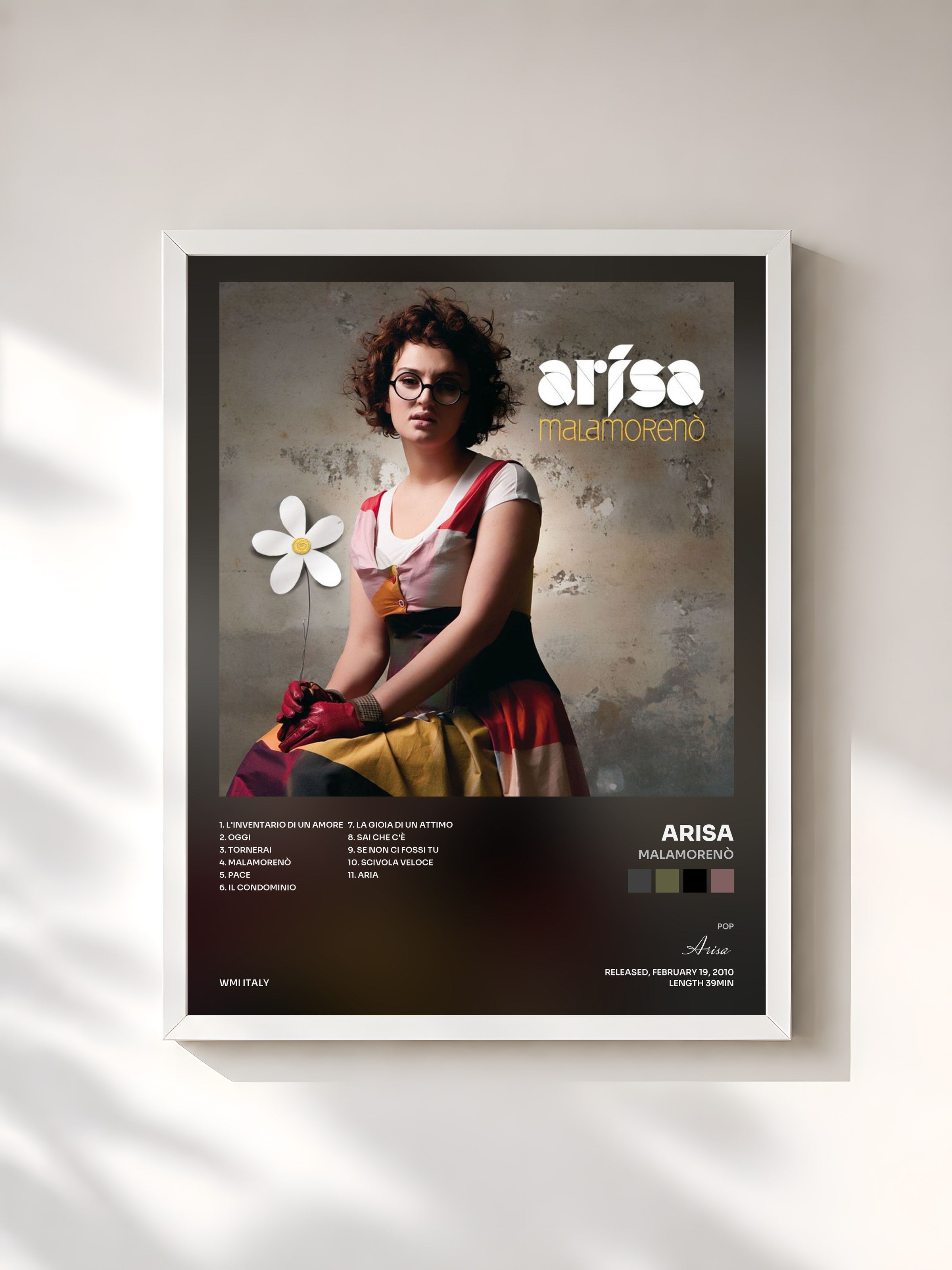 #blanc Tableau de l'album Malamorenò de Arisa, cadre blanc, imprimé et encadré en France