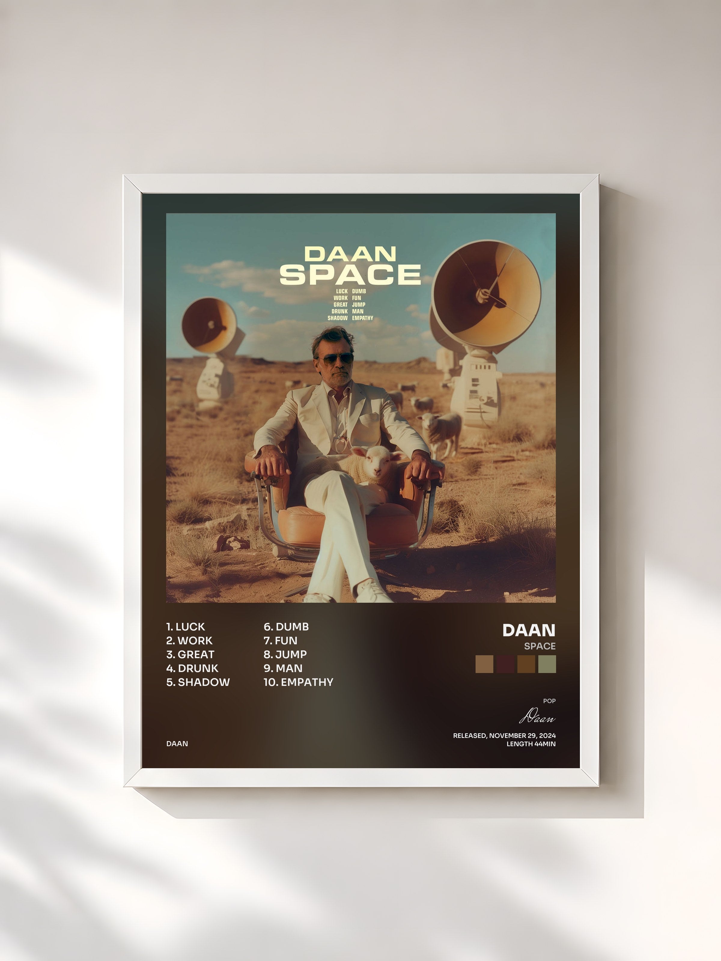 #blanc Tableau de l'album Space de Daan, cadre blanc, imprimé et encadré en France