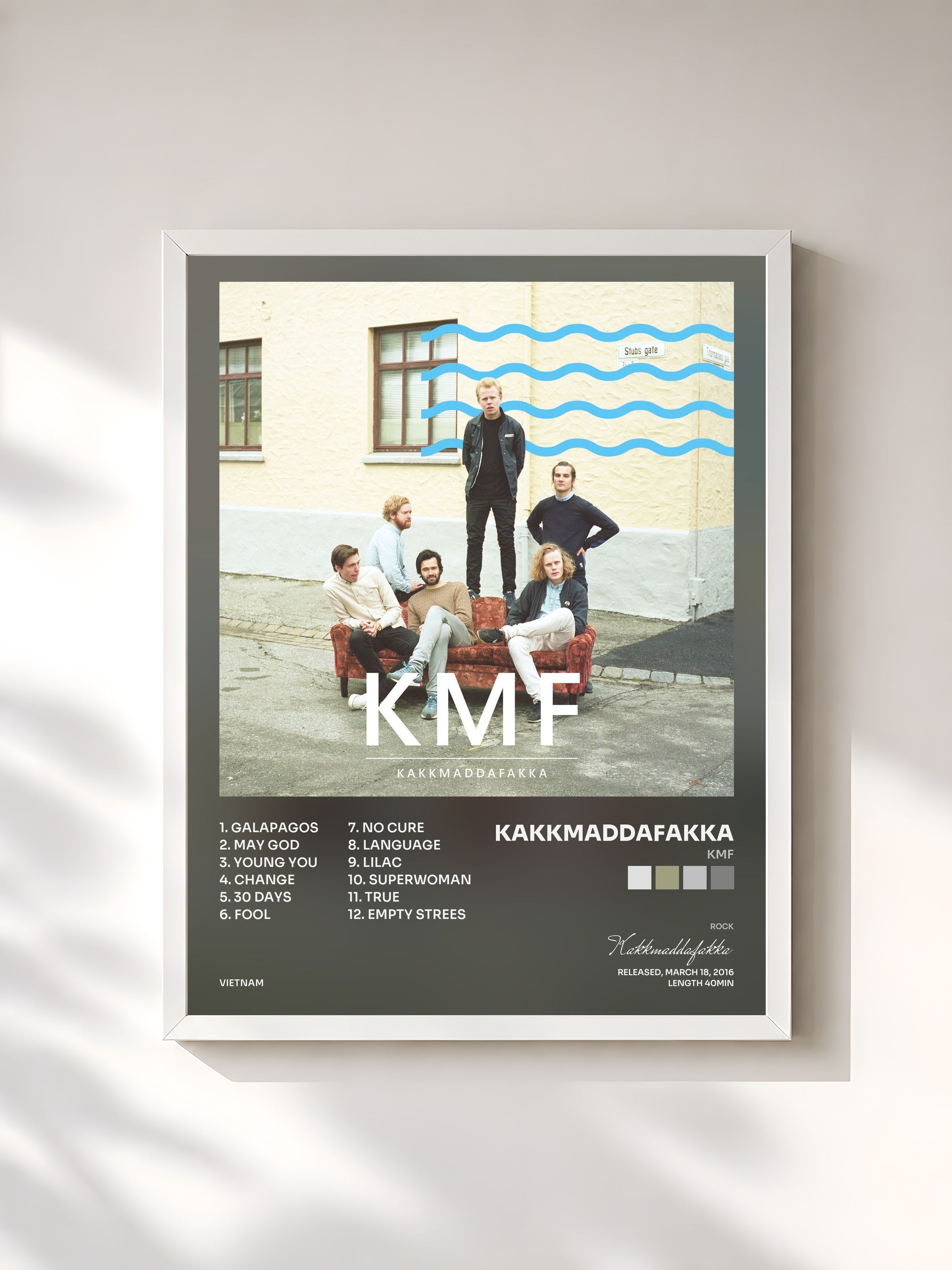 #blanc Tableau de l'album KMF de Kakkmaddafakka, cadre blanc, imprimé et encadré en France