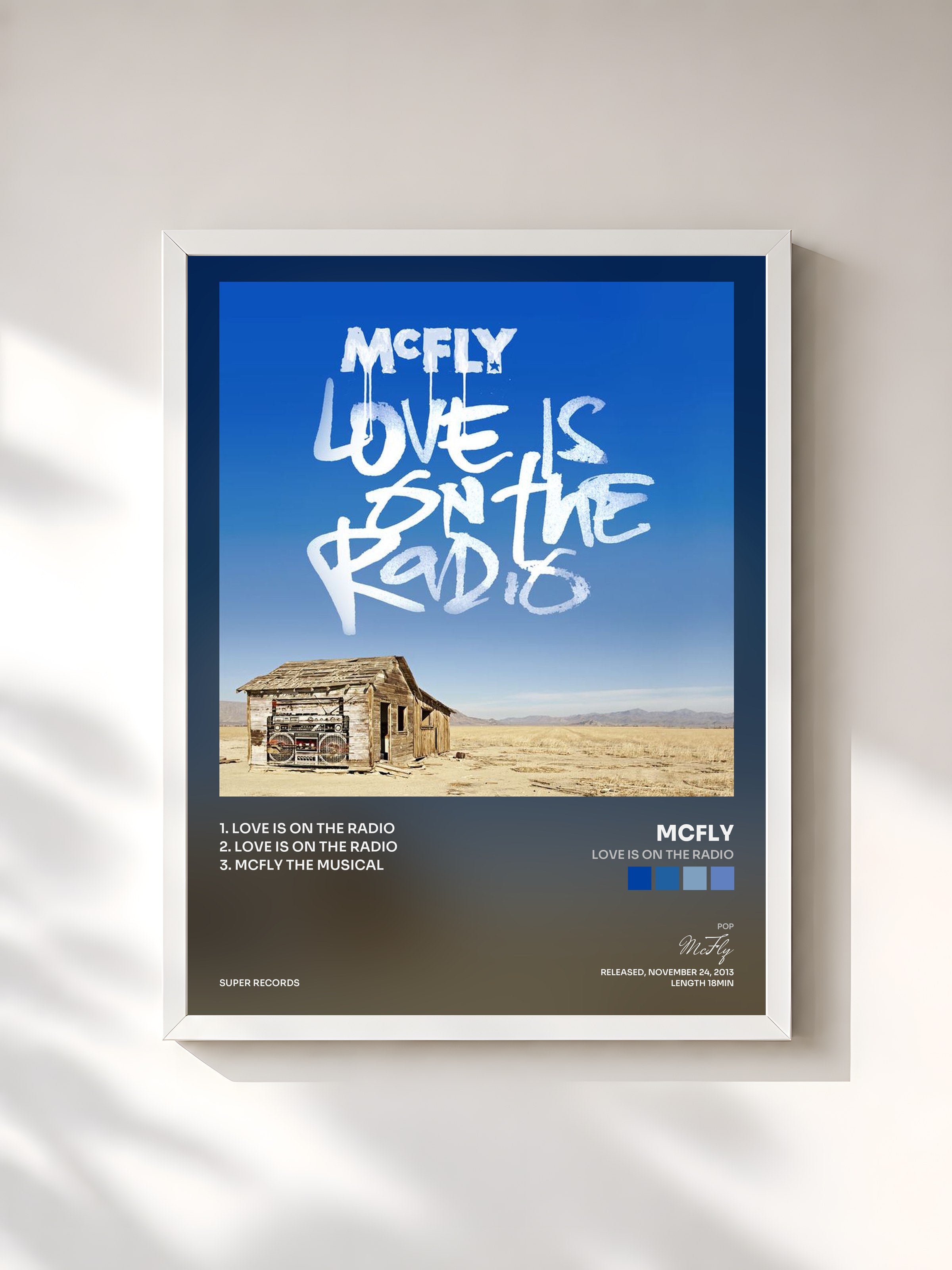 #blanc Tableau de l'album Love Is On The Radio de McFly, cadre blanc, imprimé et encadré en France