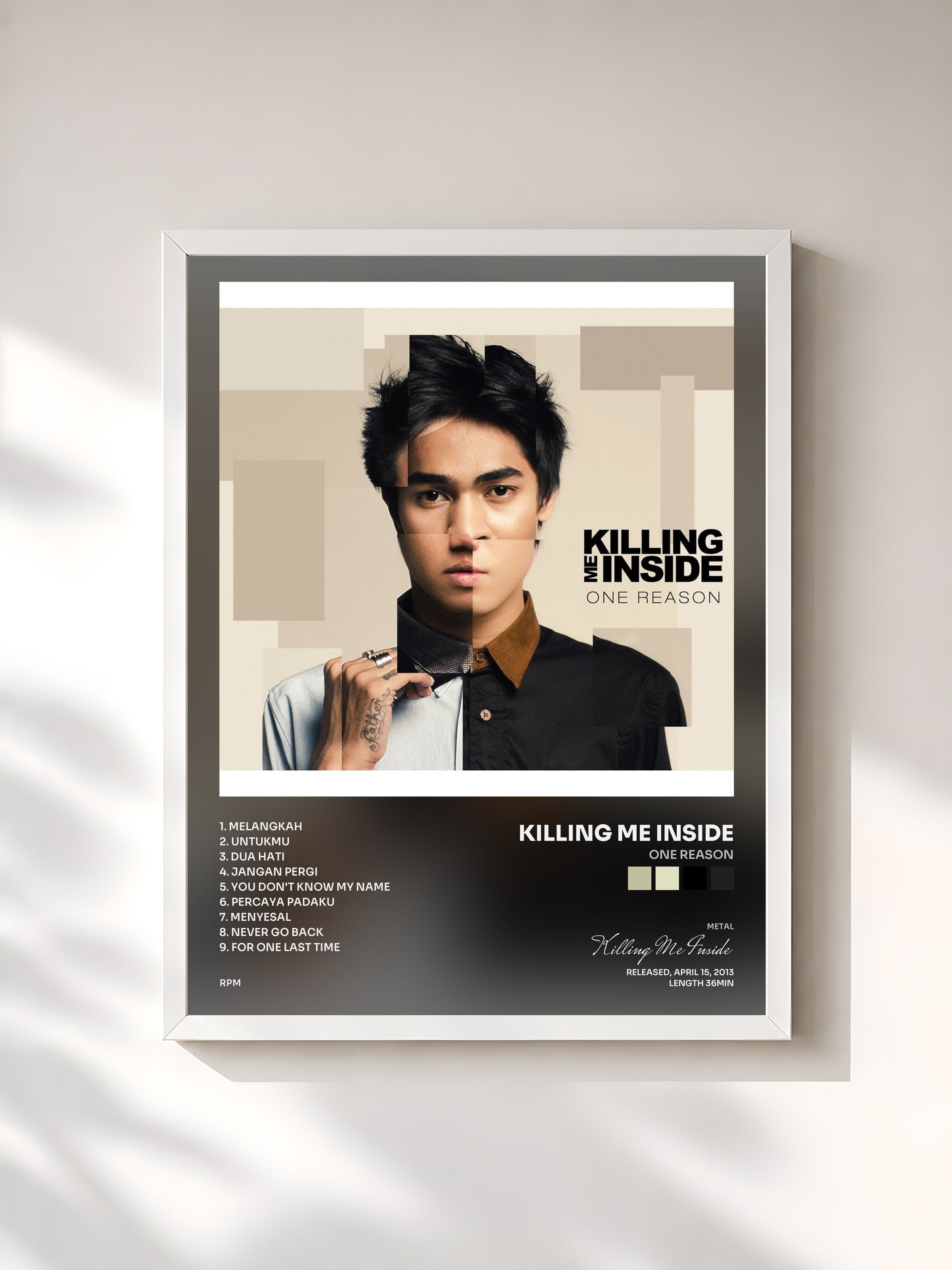 #blanc Tableau de l'album One Reason de Killing Me Inside, cadre blanc, imprimé et encadré en France