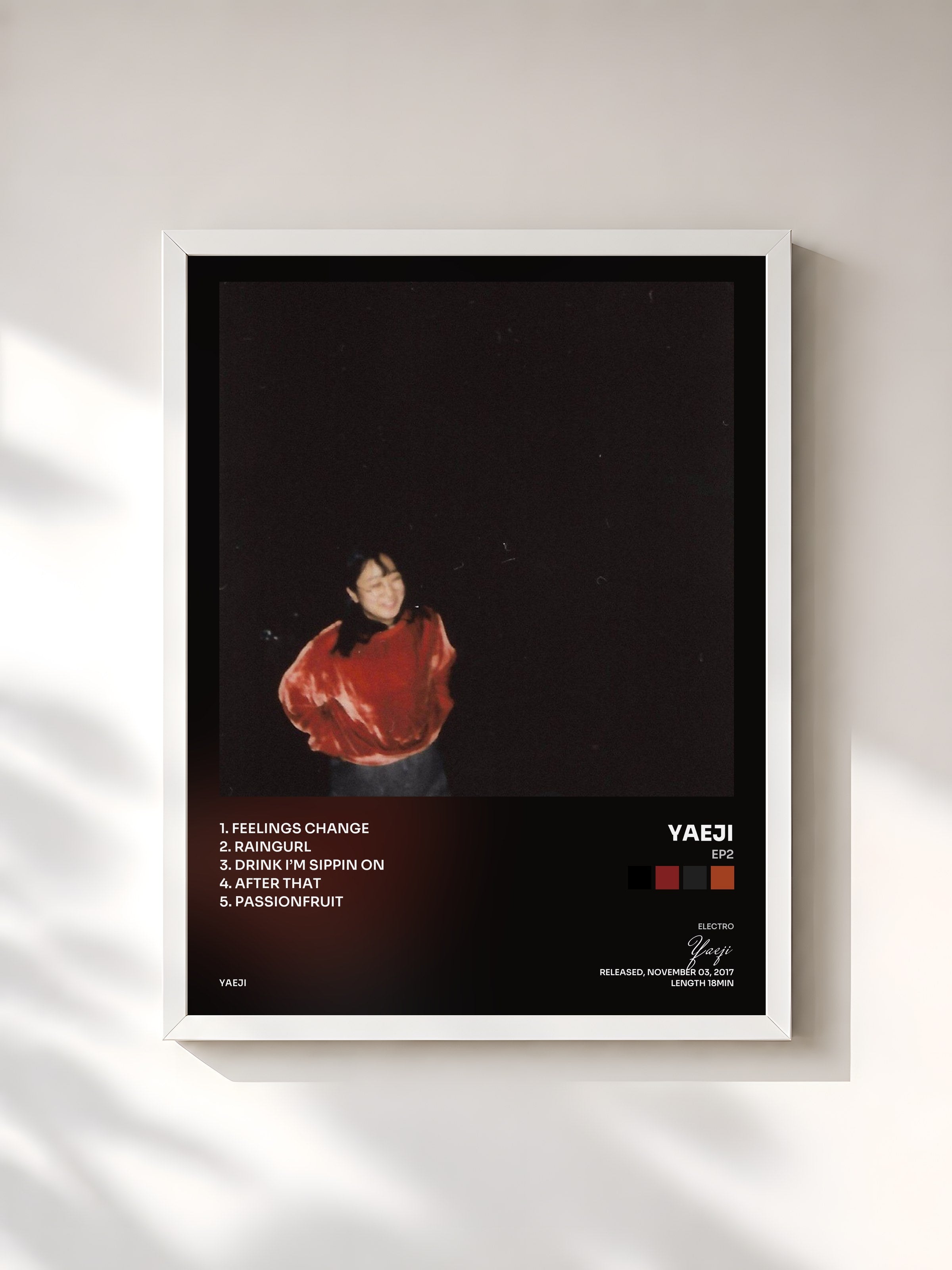 #blanc Tableau de l'album EP2 de Yaeji, cadre blanc, imprimé et encadré en France