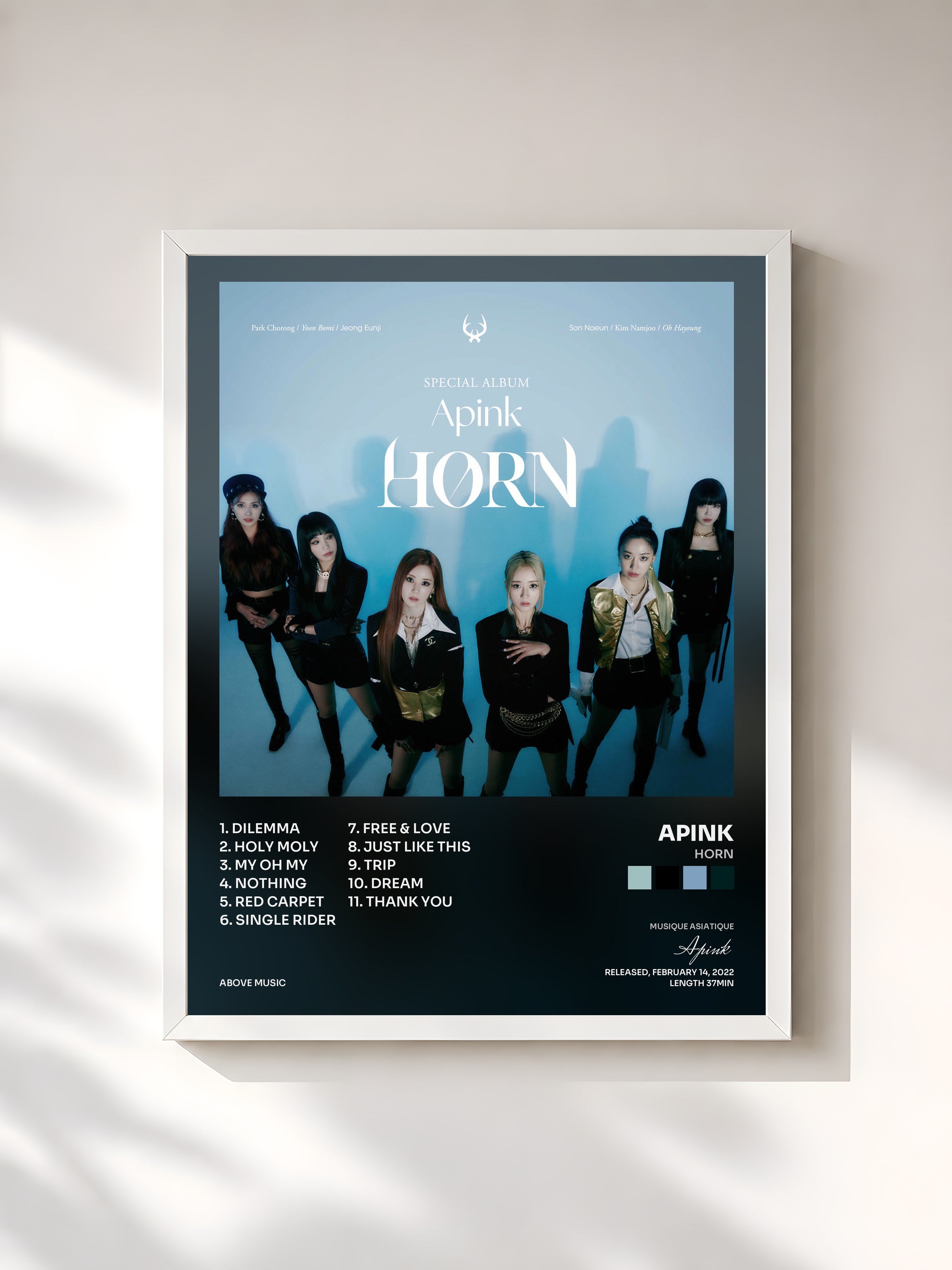 #blanc Tableau de l'album HORN de Apink, cadre blanc, imprimé et encadré en France