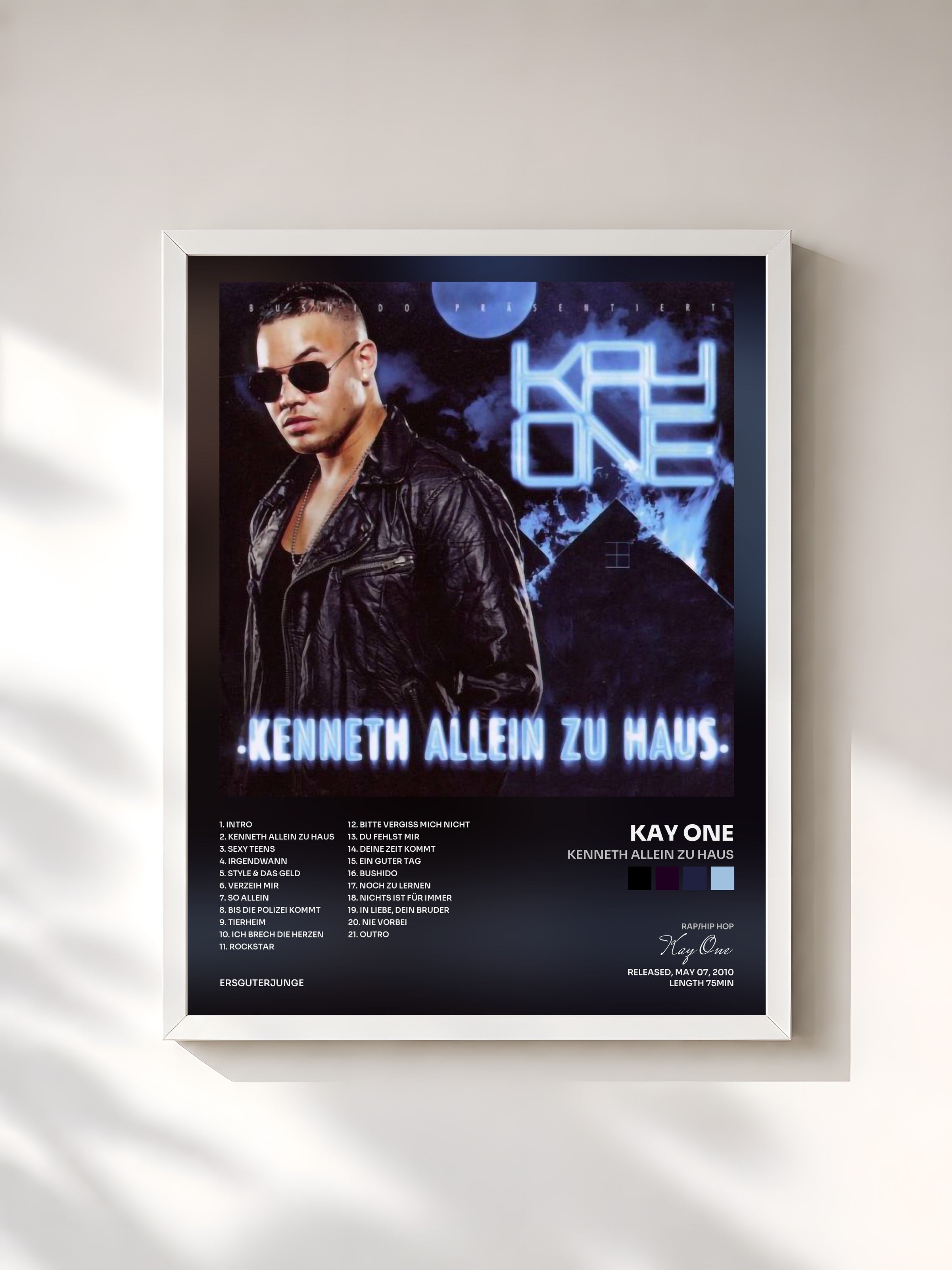 #blanc Tableau de l'album Kenneth allein zu Haus de Kay One, cadre blanc, imprimé et encadré en France