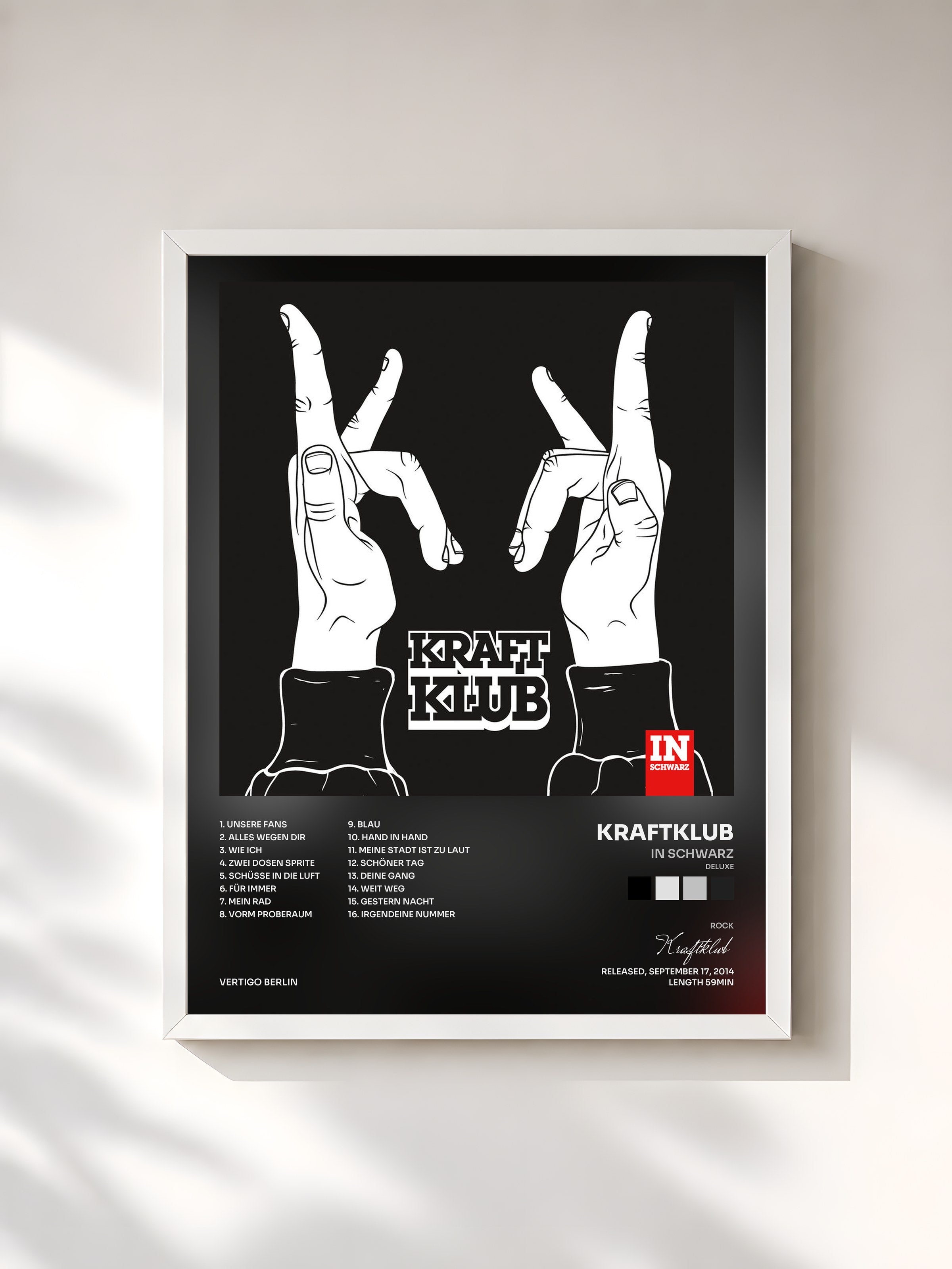 #blanc Tableau de l'album In Schwarz (Deluxe) de Kraftklub, cadre blanc, imprimé et encadré en France