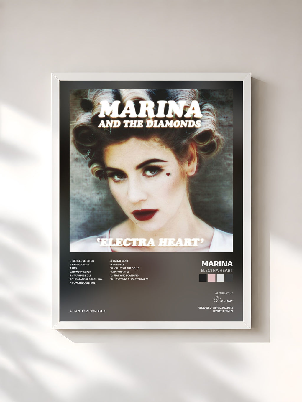 #blanc Tableau de l'album Electra Heart de Marina, cadre blanc, imprimé et encadré en France