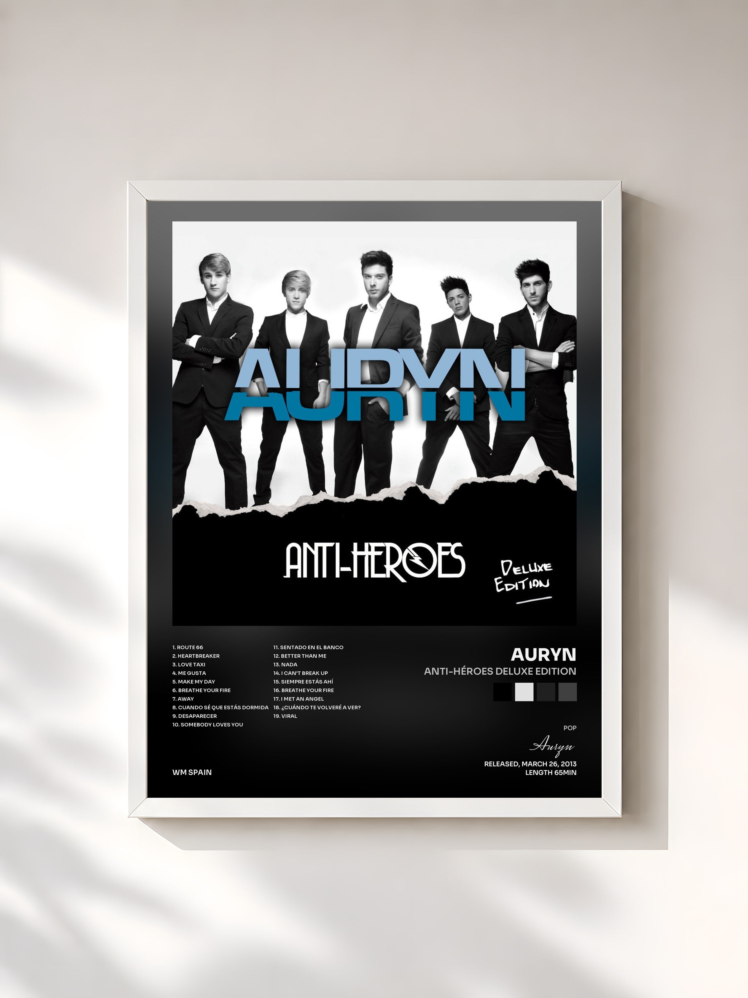 #blanc Tableau de l'album Anti-Héroes Deluxe edition de Auryn, cadre blanc, imprimé et encadré en France