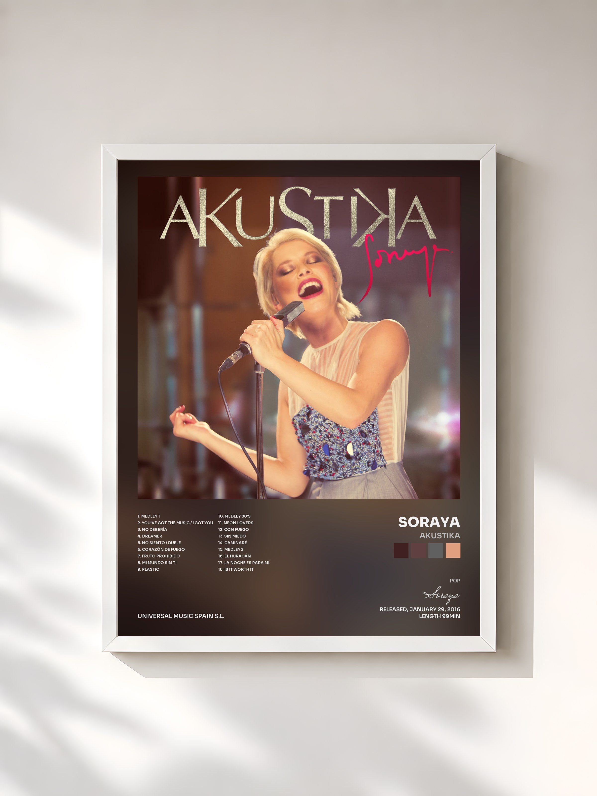 #blanc Tableau de l'album Akustika de Soraya, cadre blanc, imprimé et encadré en France