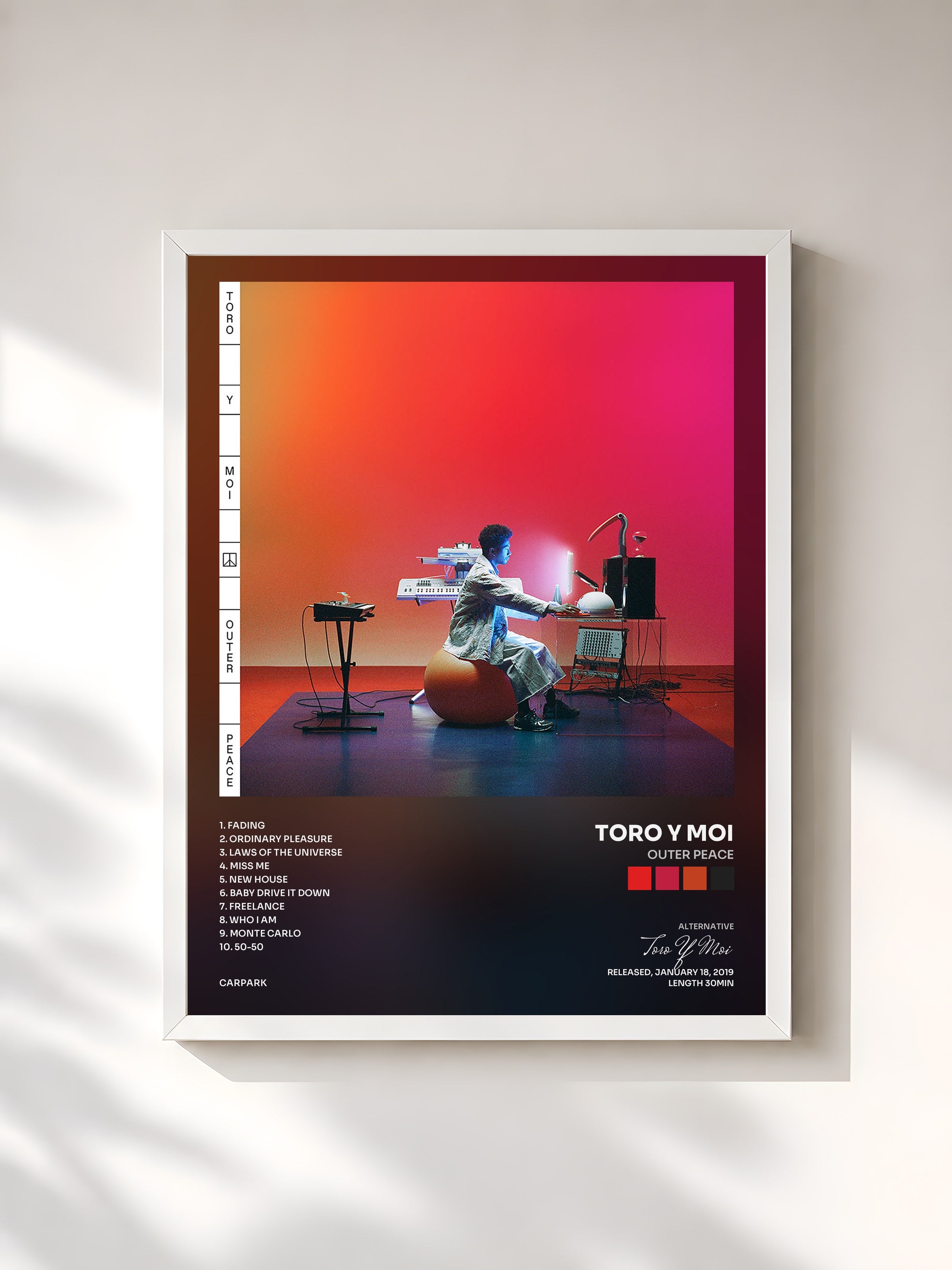 #blanc Tableau de l'album Outer Peace de Toro Y Moi, cadre blanc, imprimé et encadré en France