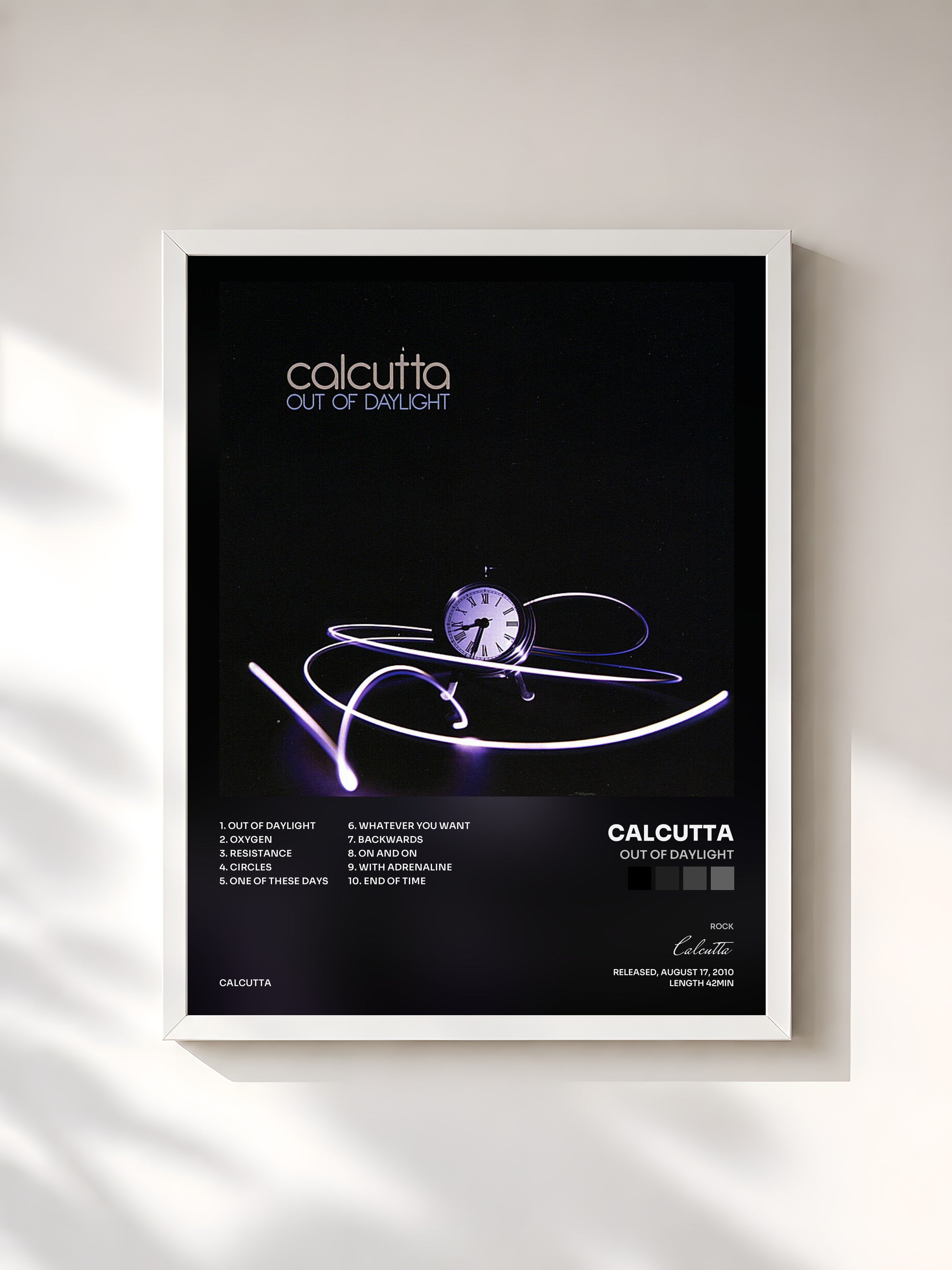 #blanc Tableau de l'album Out of Daylight de Calcutta, cadre blanc, imprimé et encadré en France