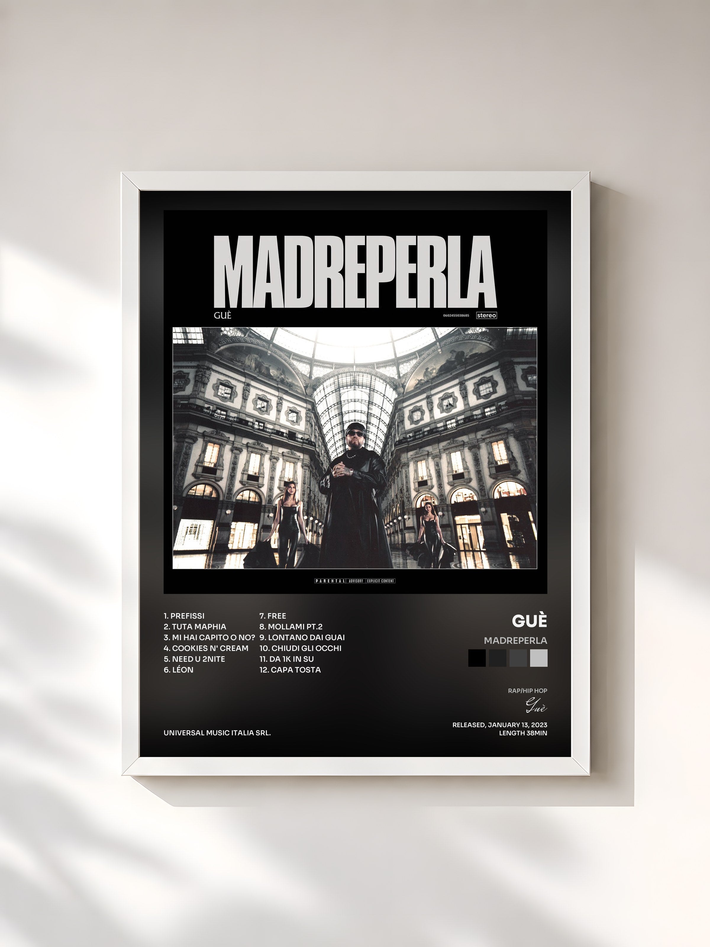 #blanc Tableau de l'album Madreperla de Guè, cadre blanc, imprimé et encadré en France