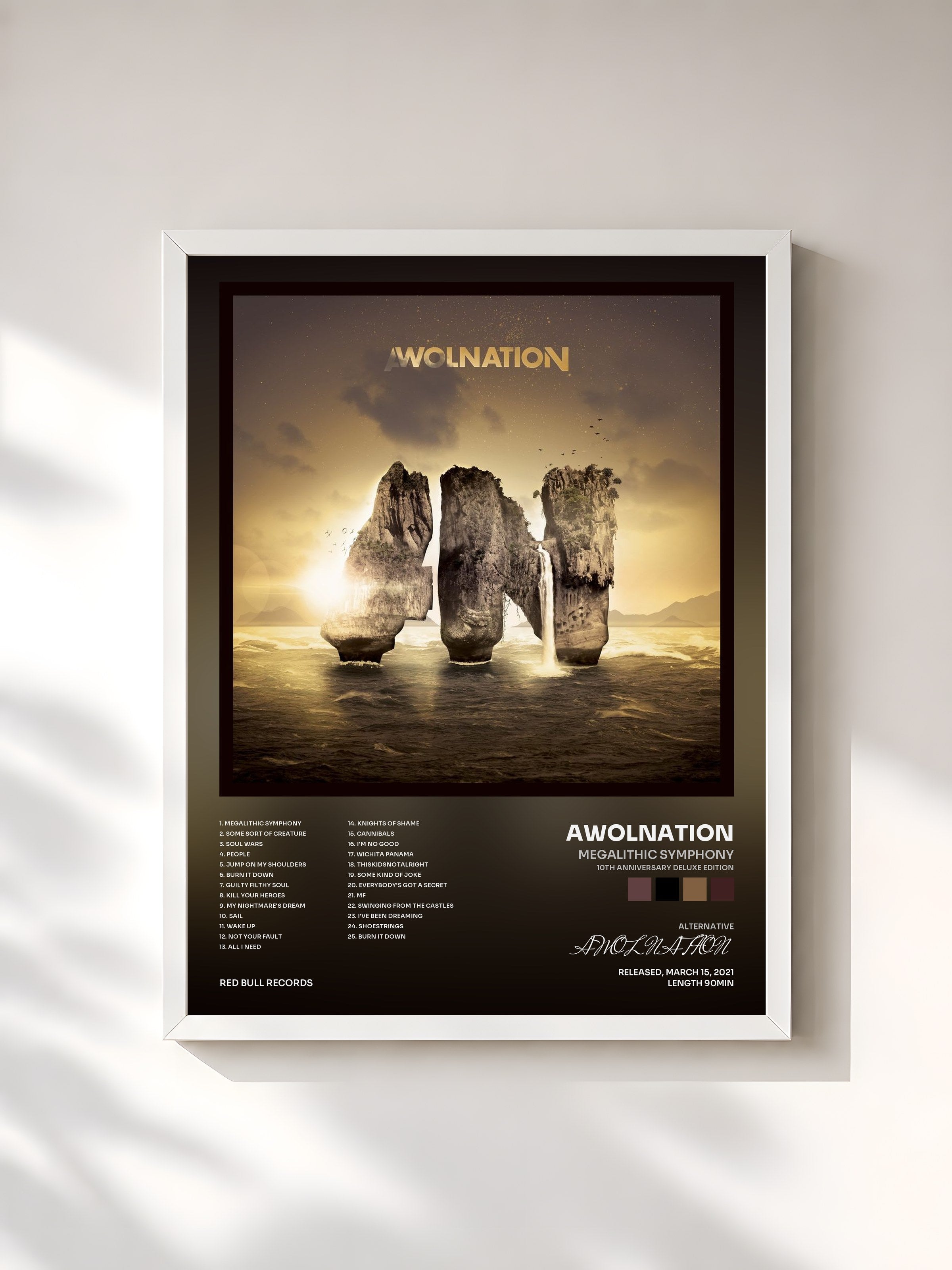 #blanc Tableau de l'album Megalithic Symphony (10th Anniversary Deluxe Edition) de AWOLNATION, cadre blanc, imprimé et encadré en France