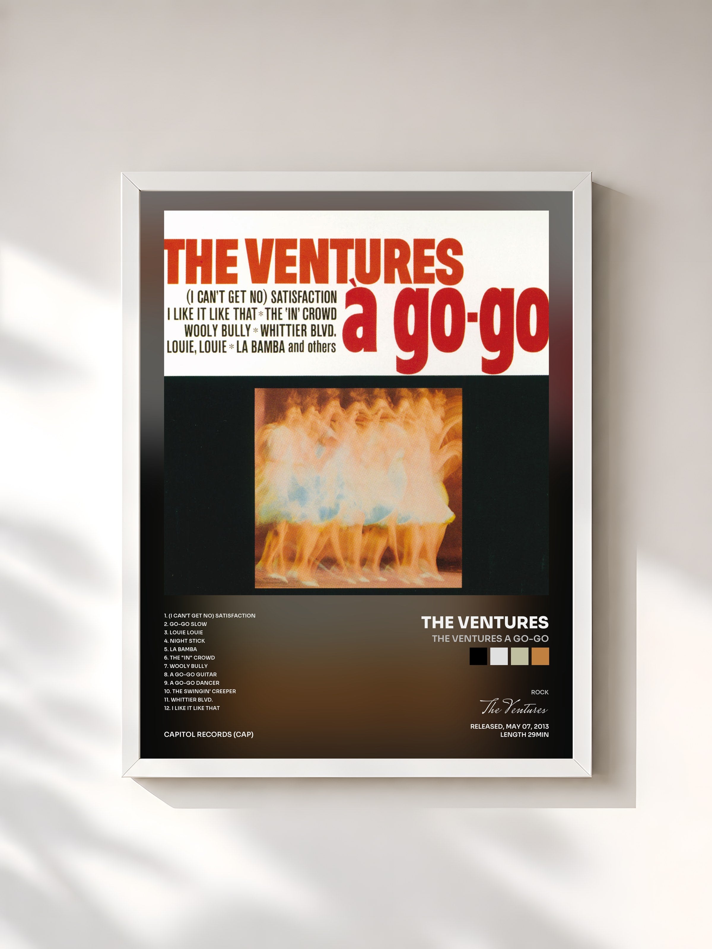 #blanc Tableau de l'album The Ventures A Go-Go de The Ventures, cadre blanc, imprimé et encadré en France