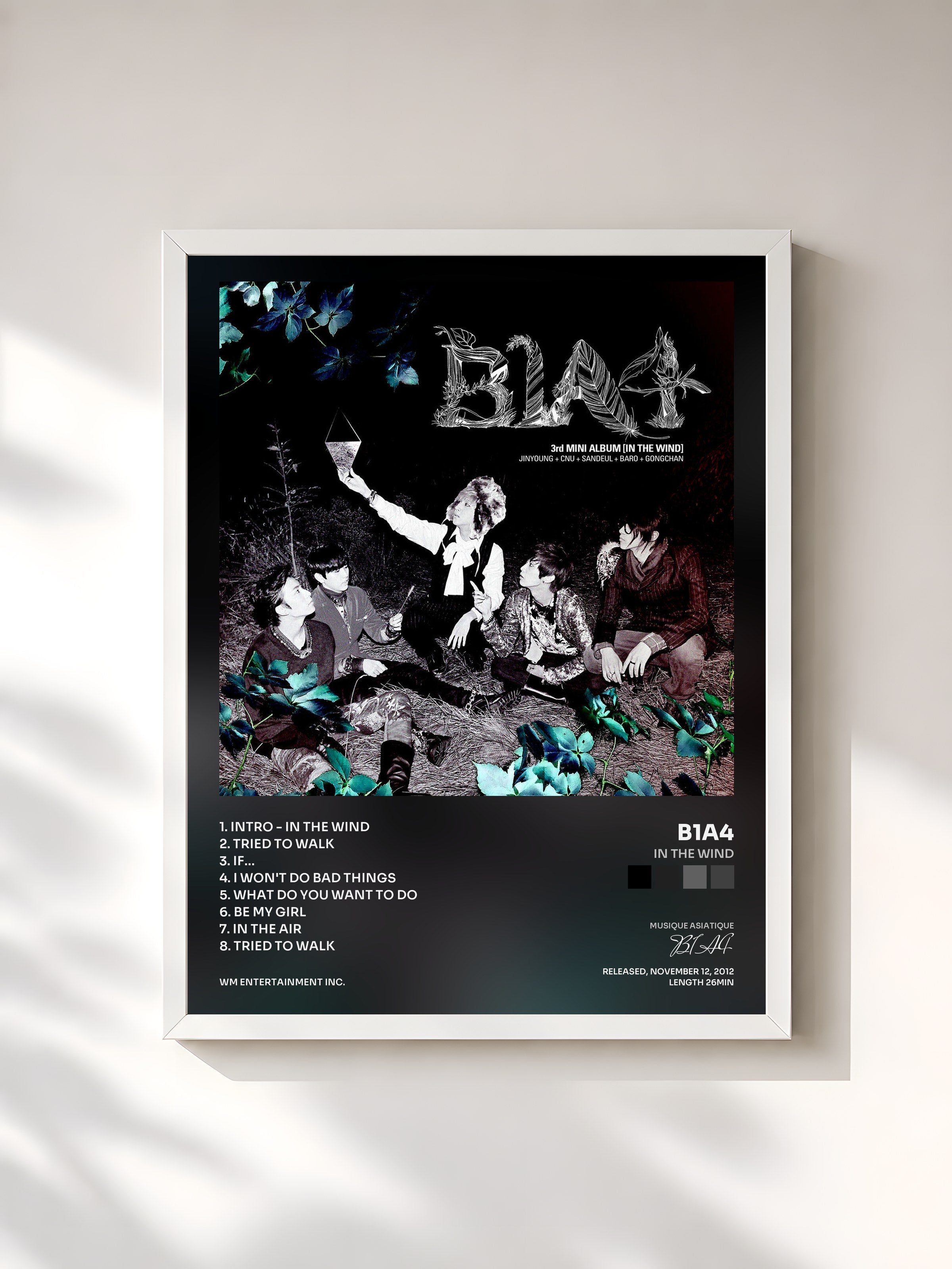 #blanc Tableau de l'album IN THE WIND de B1A4, cadre blanc, imprimé et encadré en France