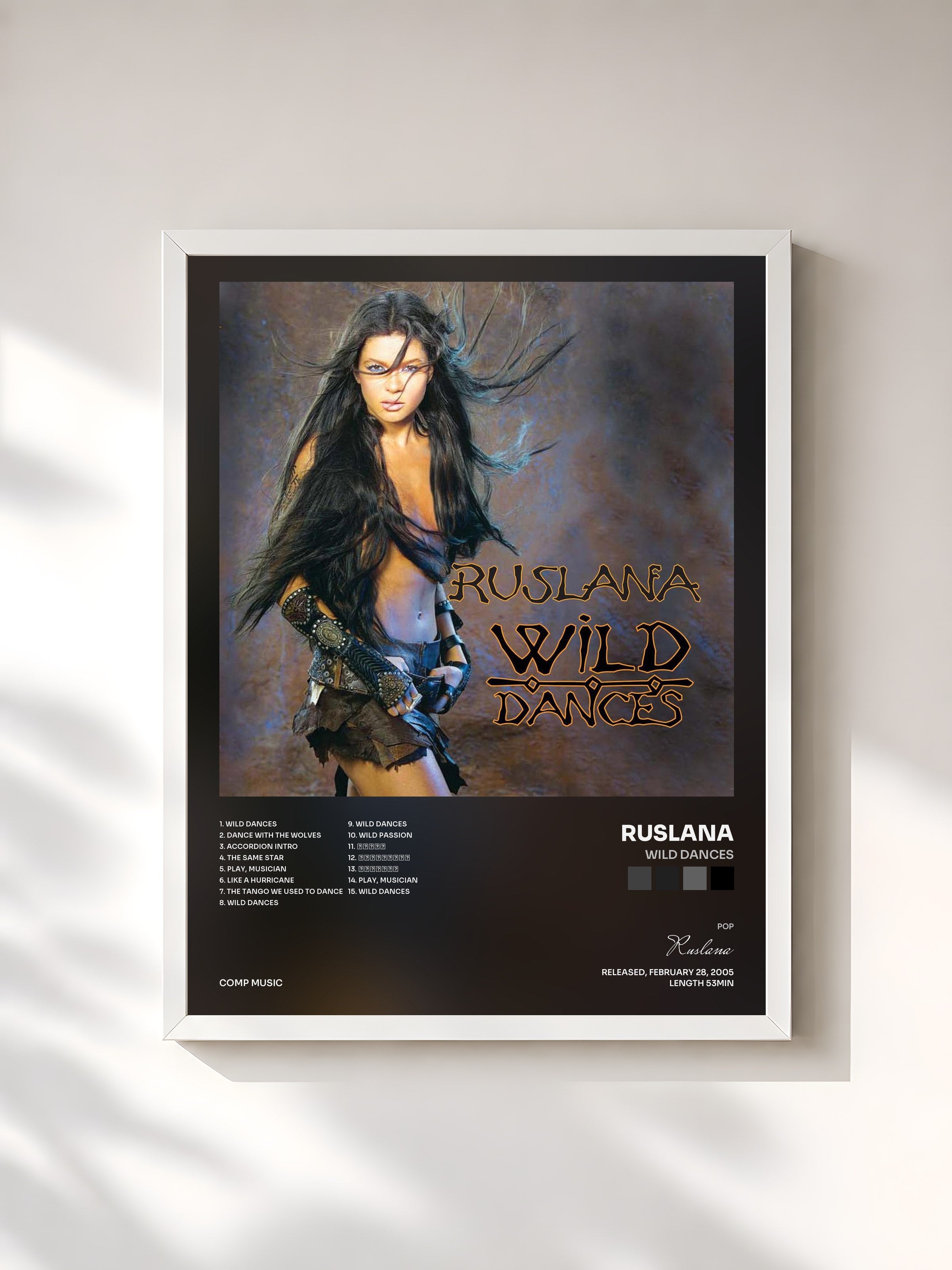 #blanc Tableau de l'album Wild Dances de Ruslana, cadre blanc, imprimé et encadré en France