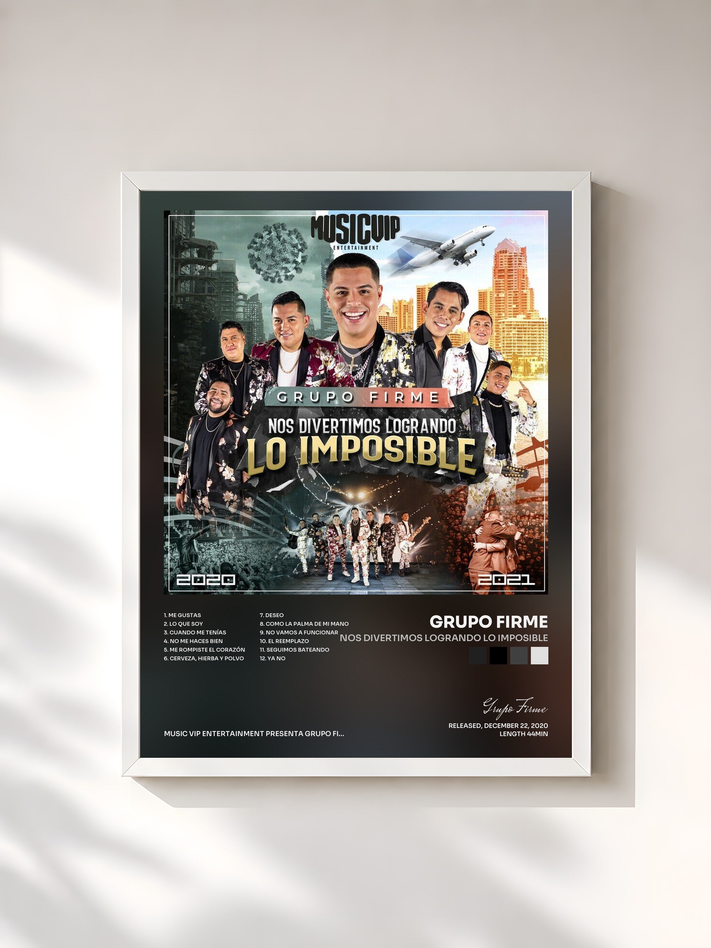 #blanc Tableau de l'album Nos Divertimos Logrando Lo Imposible de Grupo Firme, cadre blanc, imprimé et encadré en France
