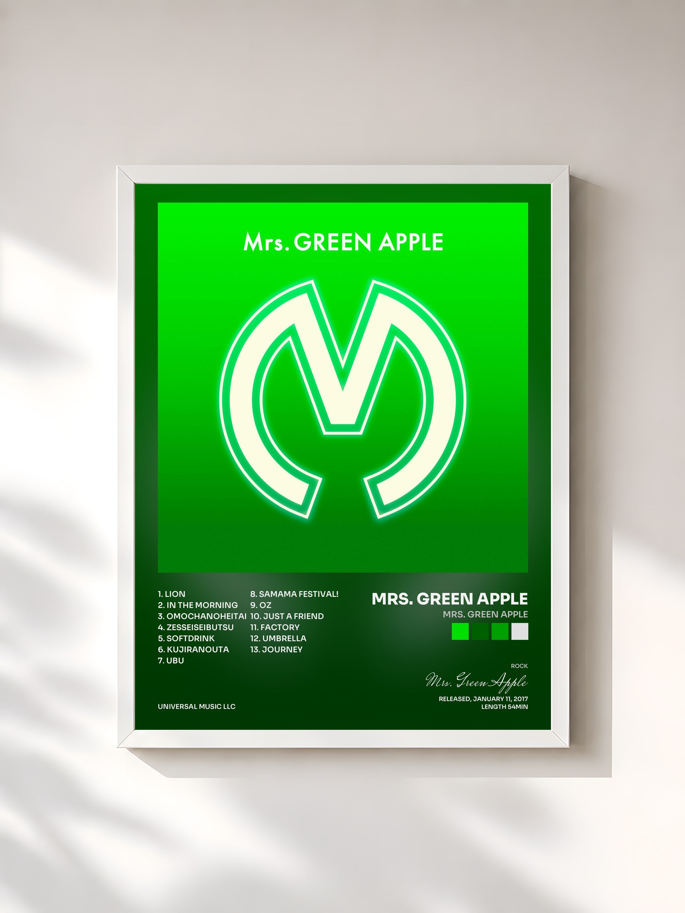 #blanc Tableau de l'album Mrs. GREEN APPLE de Mrs. Green Apple, cadre blanc, imprimé et encadré en France