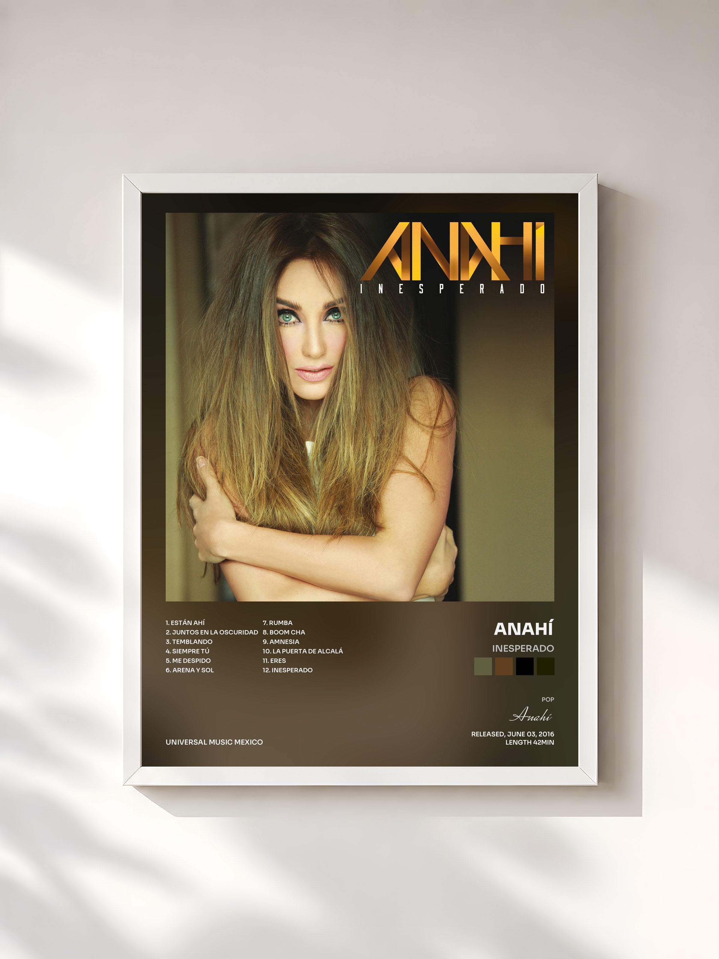 #blanc Tableau de l'album Inesperado de Anahí, cadre blanc, imprimé et encadré en France