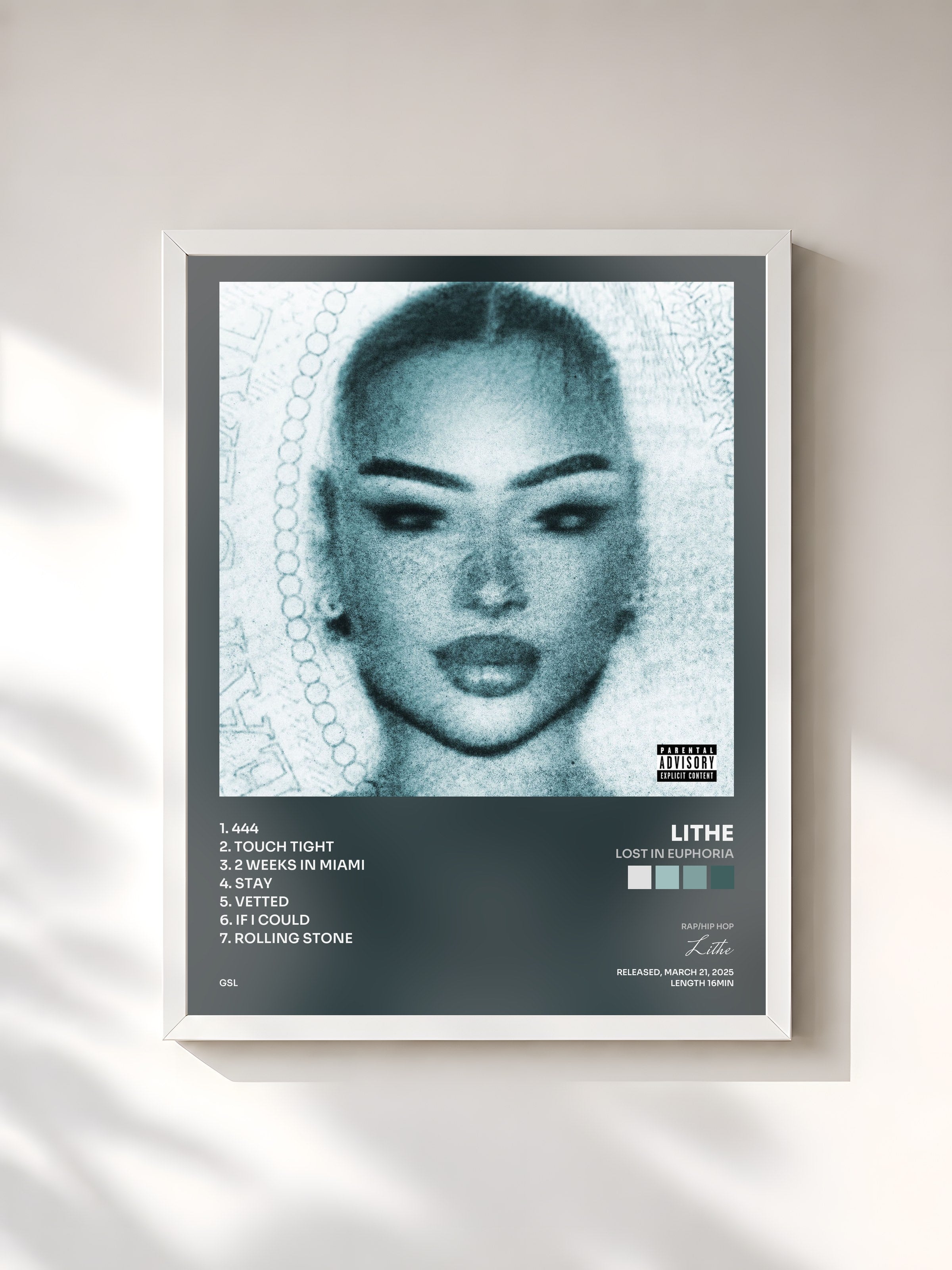 #blanc Tableau de l'album Lost In Euphoria de Lithe, cadre blanc, imprimé et encadré en France