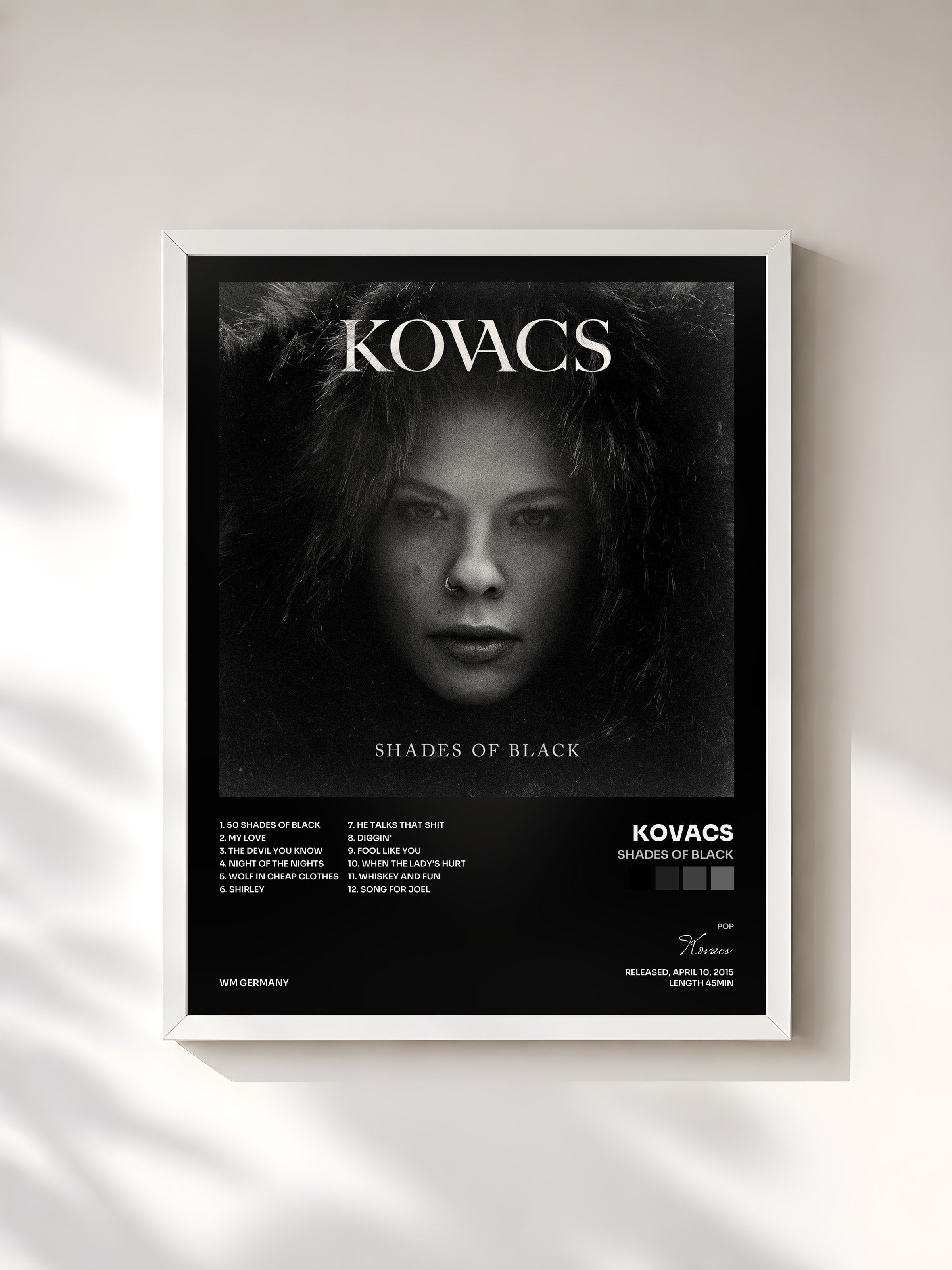 #blanc Tableau de l'album Shades of Black de Kovacs, cadre blanc, imprimé et encadré en France