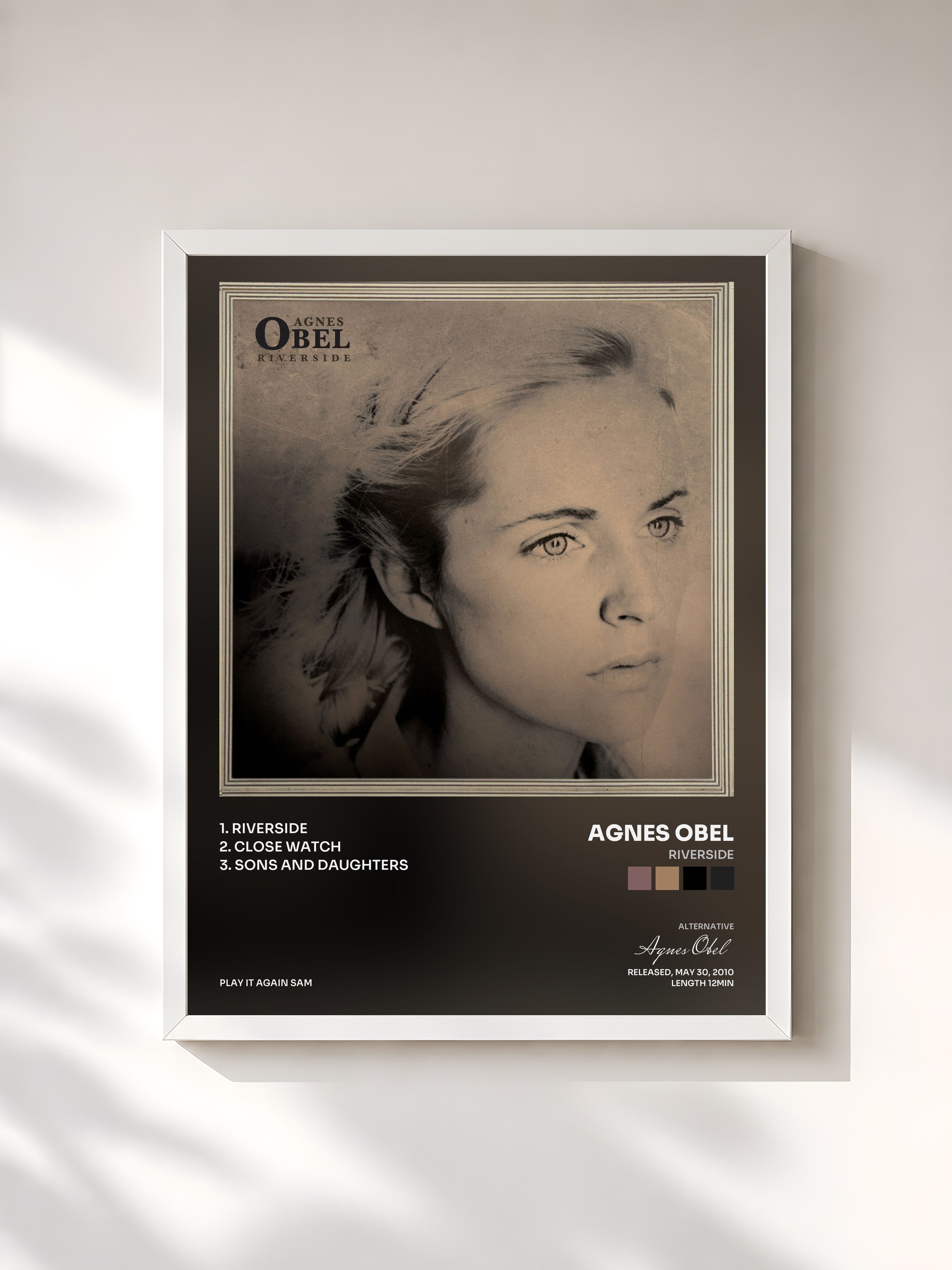#blanc Tableau de l'album Riverside de Agnes Obel, cadre blanc, imprimé et encadré en France