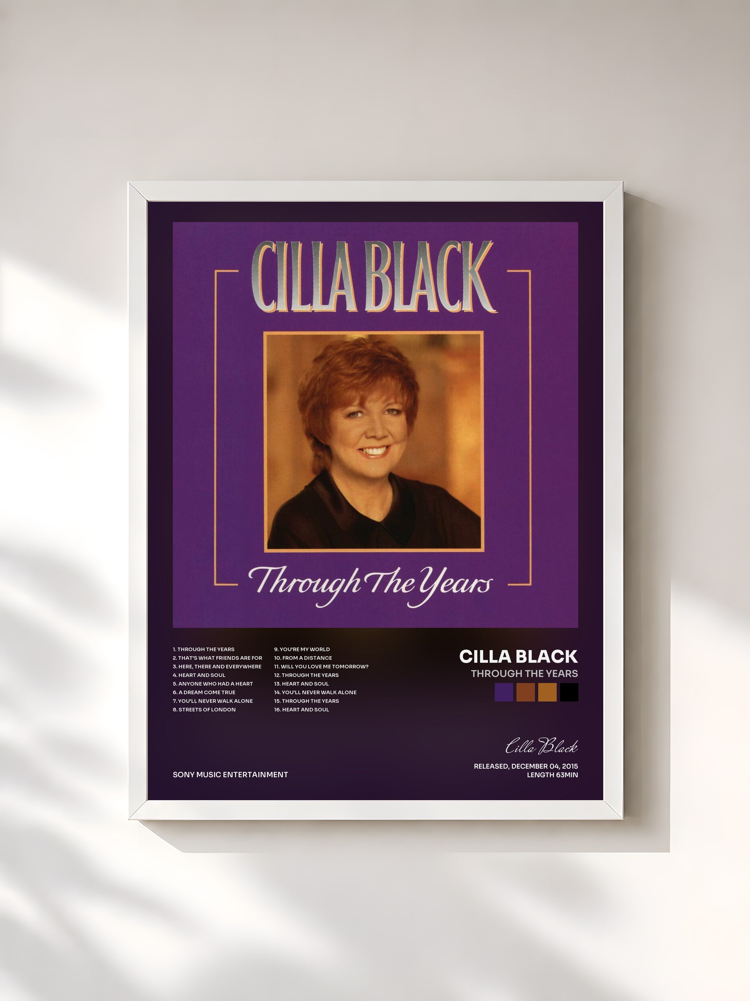 #blanc Tableau de l'album Through the Years de Cilla Black, cadre blanc, imprimé et encadré en France