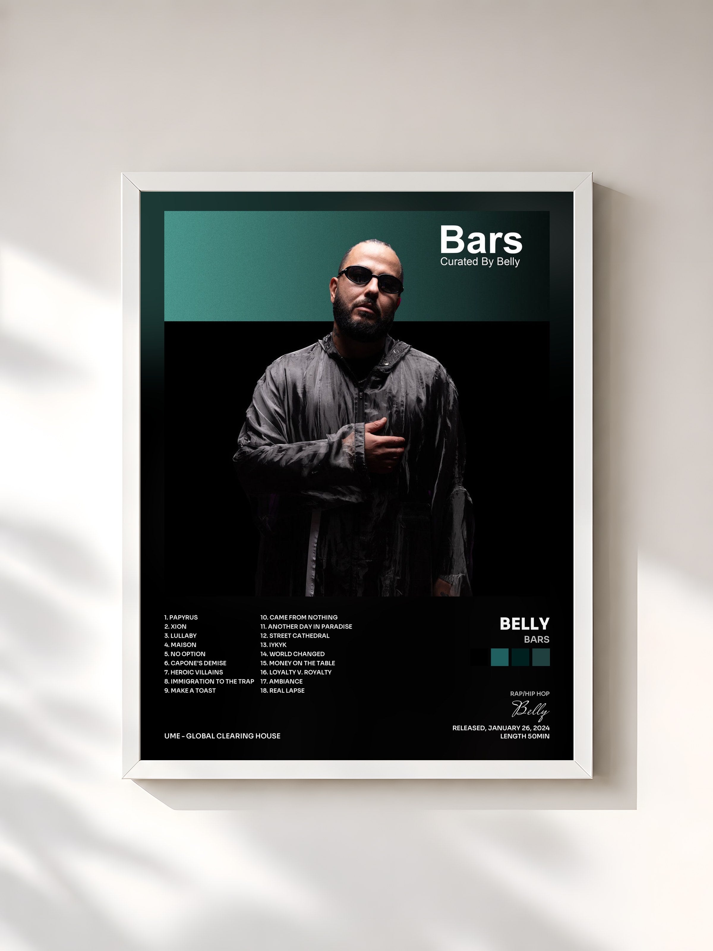 #blanc Tableau de l'album Bars de Belly, cadre blanc, imprimé et encadré en France