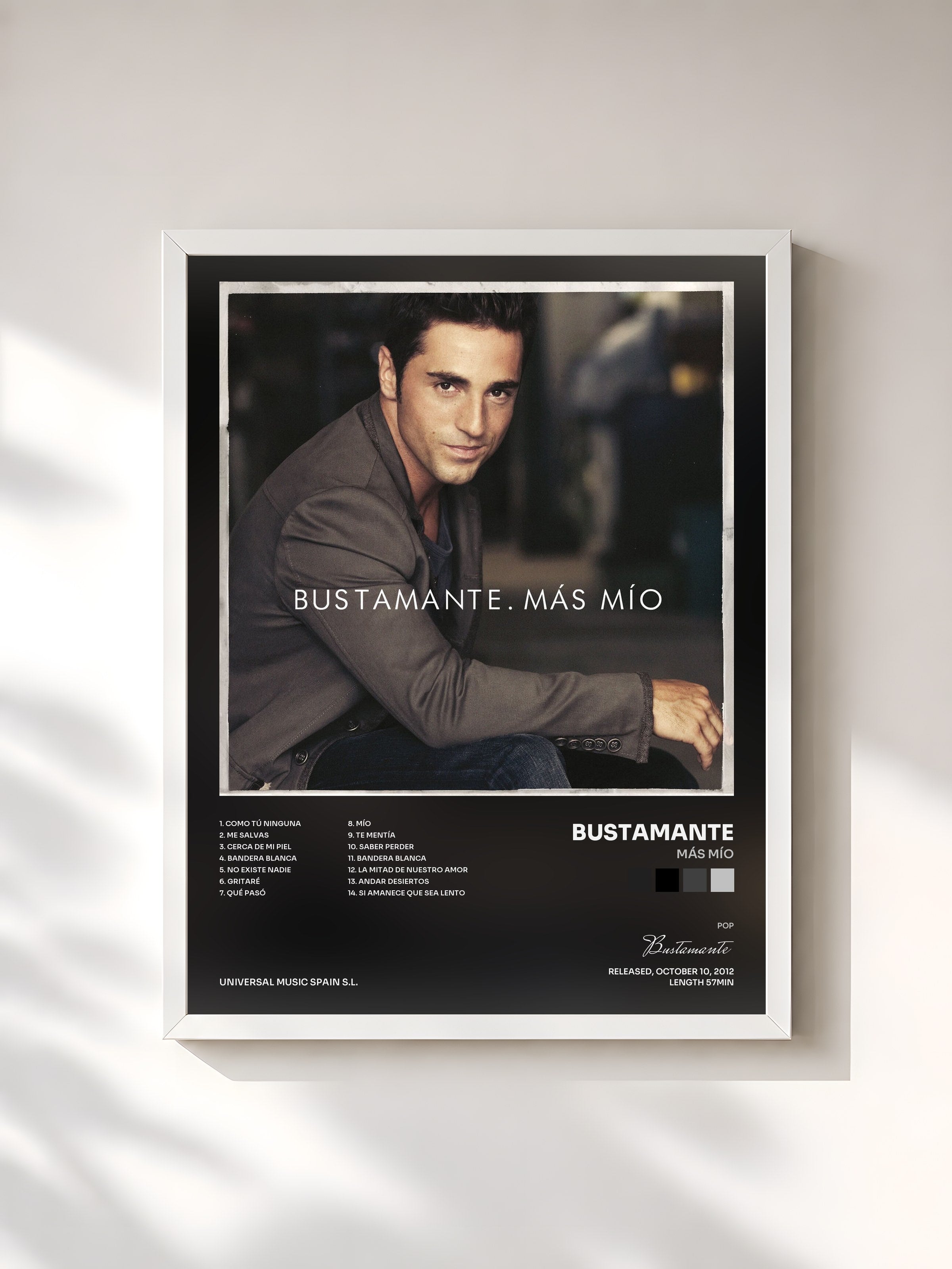 #blanc Tableau de l'album Más Mío de Bustamante, cadre blanc, imprimé et encadré en France