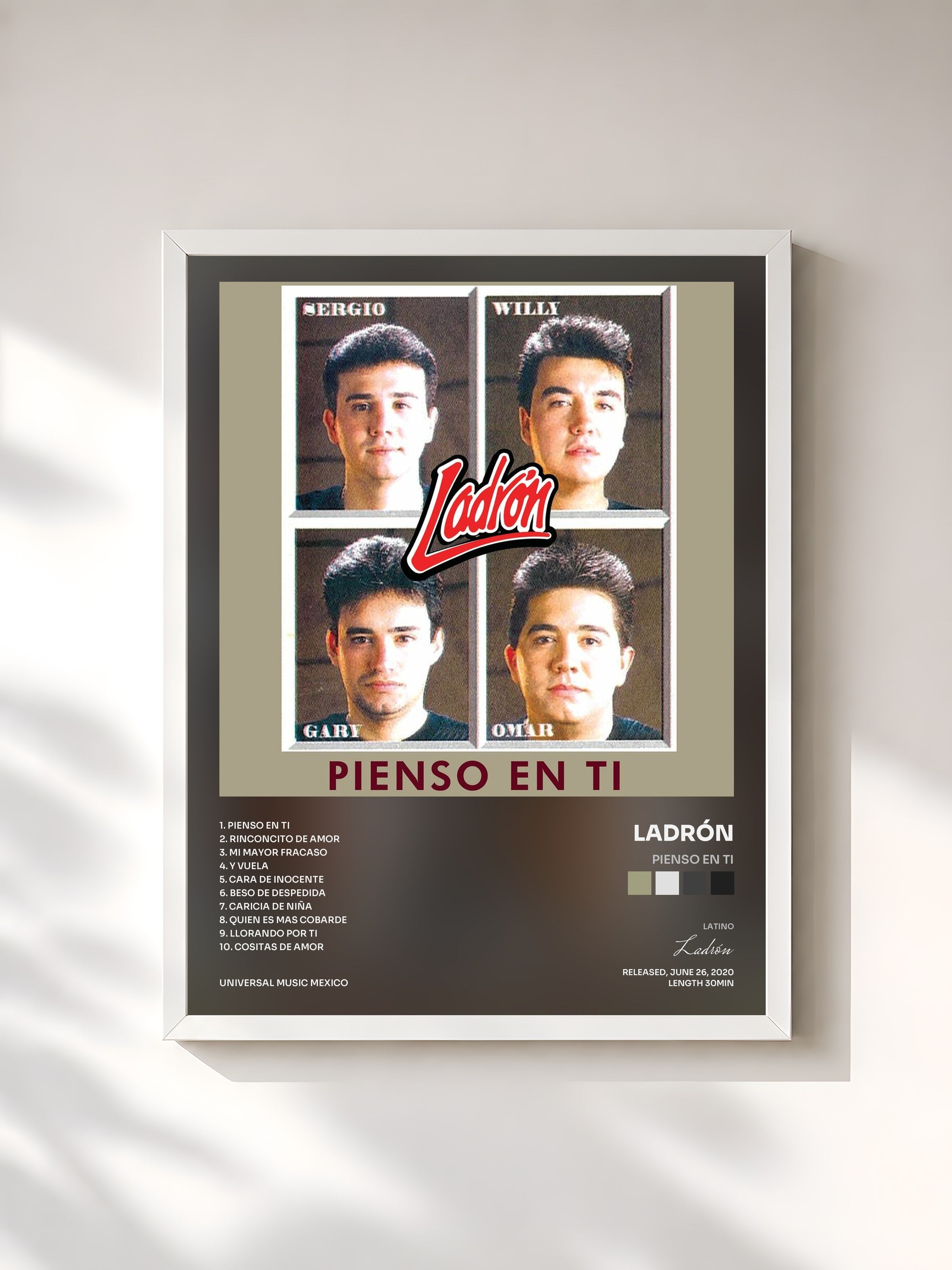 #blanc Tableau de l'album Pienso En Ti de Ladrón, cadre blanc, imprimé et encadré en France