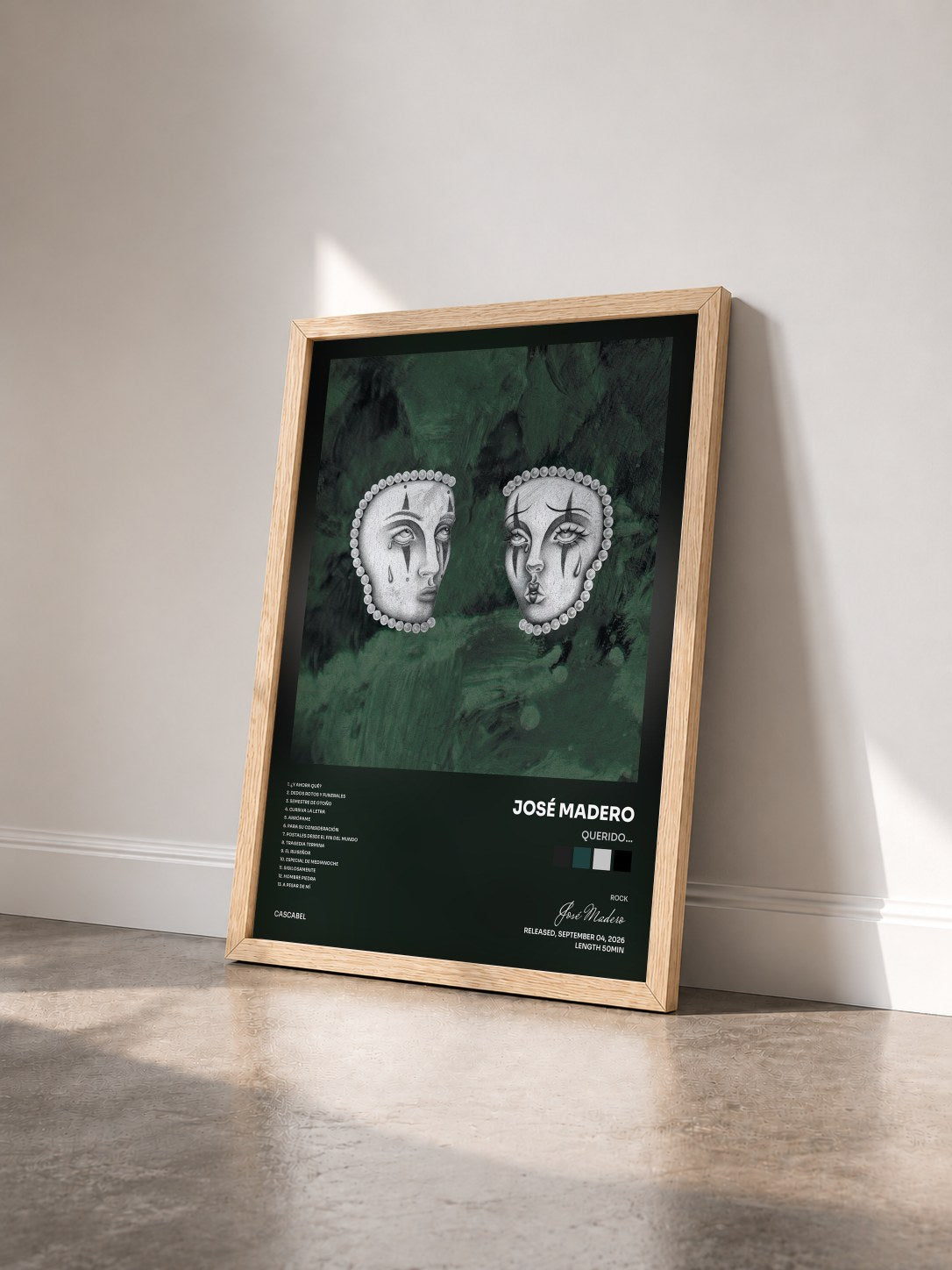 #bois Tableau de l'album Querido… de José Madero vu de trois quarts, cadre en bois brut