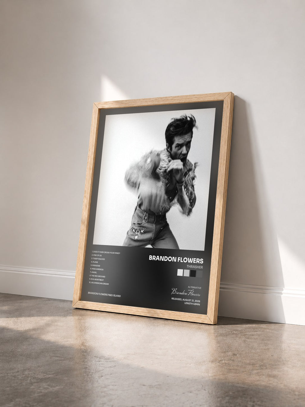 #bois Tableau de l'album THRASHER de Brandon Flowers vu de trois quarts, cadre en bois brut