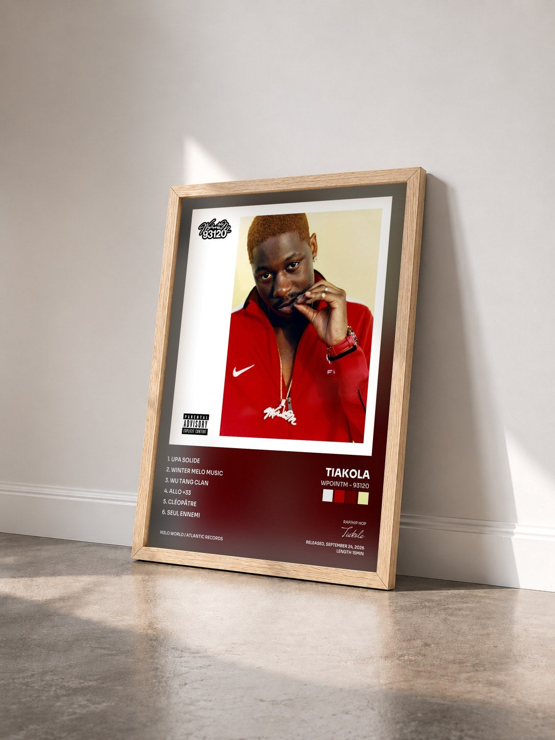 #bois Tableau de l'album WpointM - 93120 de Tiakola vu de trois quarts, cadre en bois brut