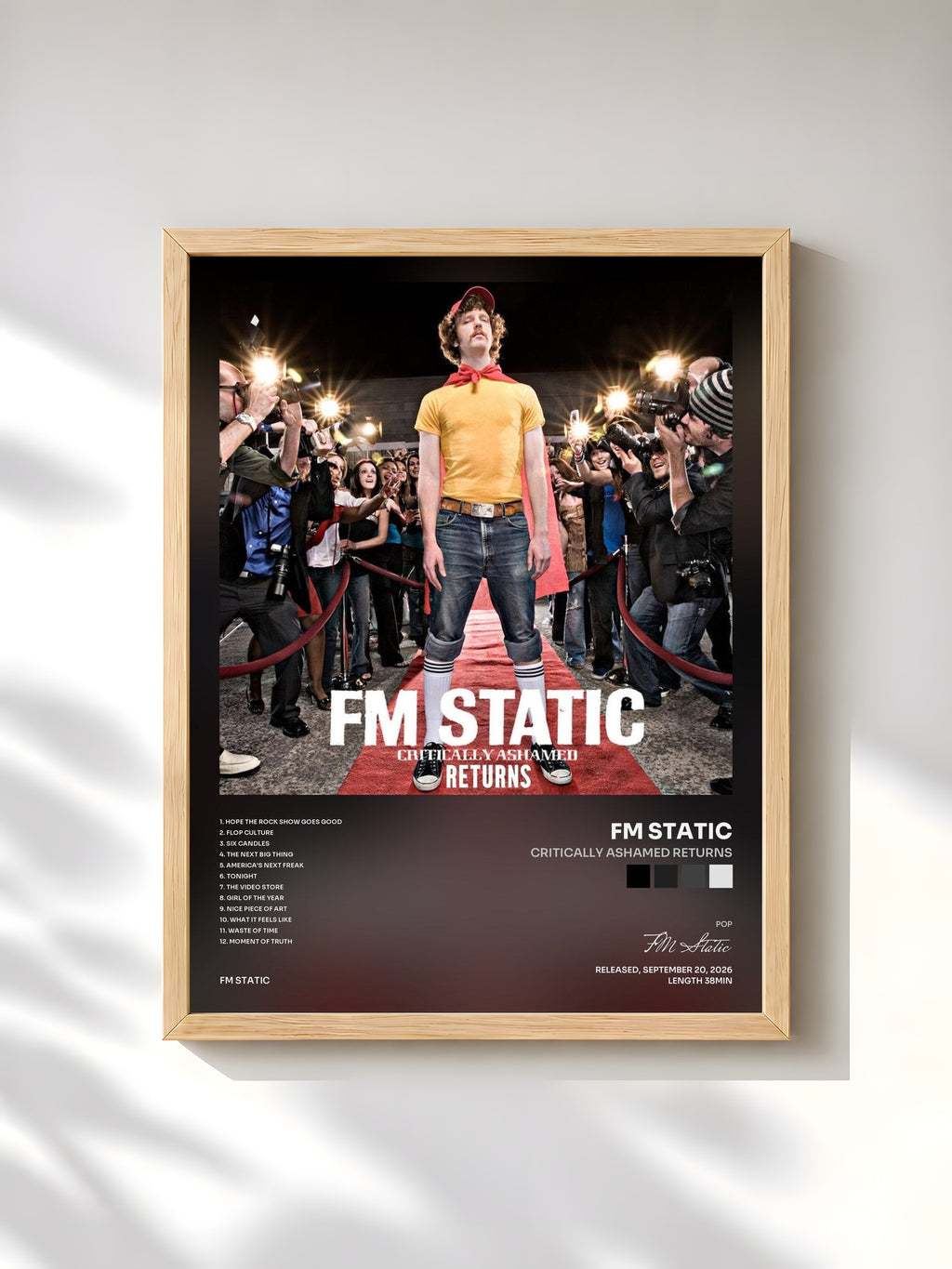 #bois Tableau de l'album Critically Ashamed Returns de FM Static, cadre en bois brut, imprimé et encadré en France