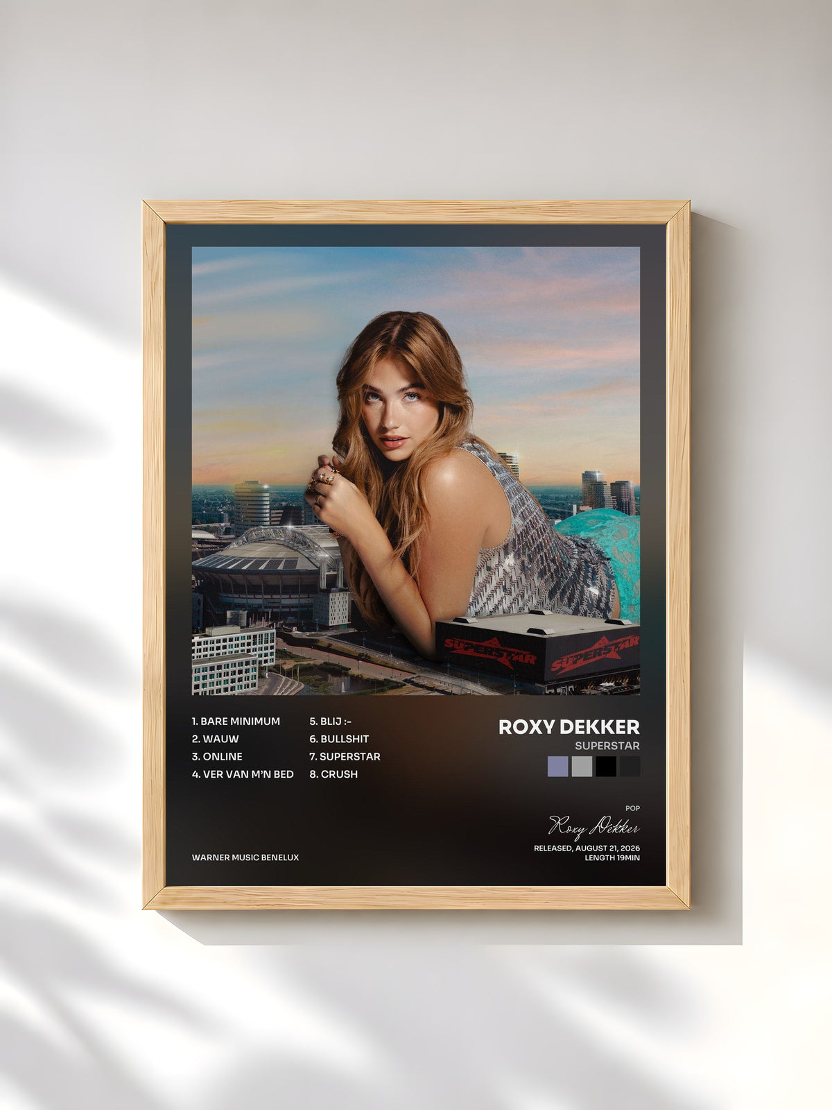 #bois Tableau de l'album SUPERSTAR de Roxy Dekker, cadre en bois brut, imprimé et encadré en France