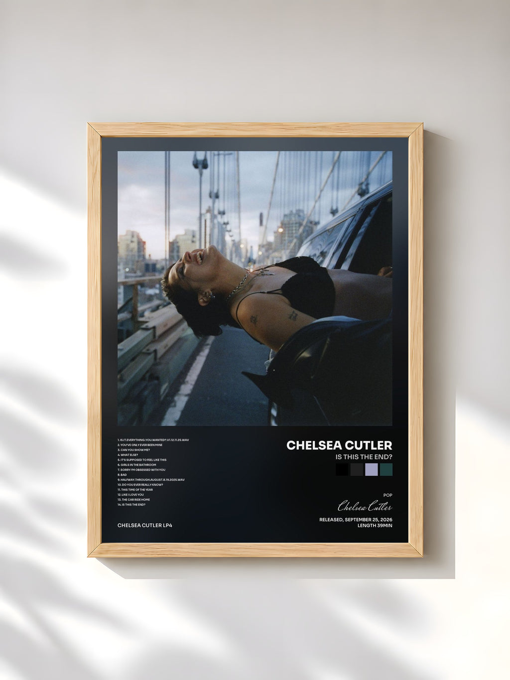 #bois Tableau de l'album IS THIS THE END? de Chelsea Cutler, cadre en bois brut, imprimé et encadré en France