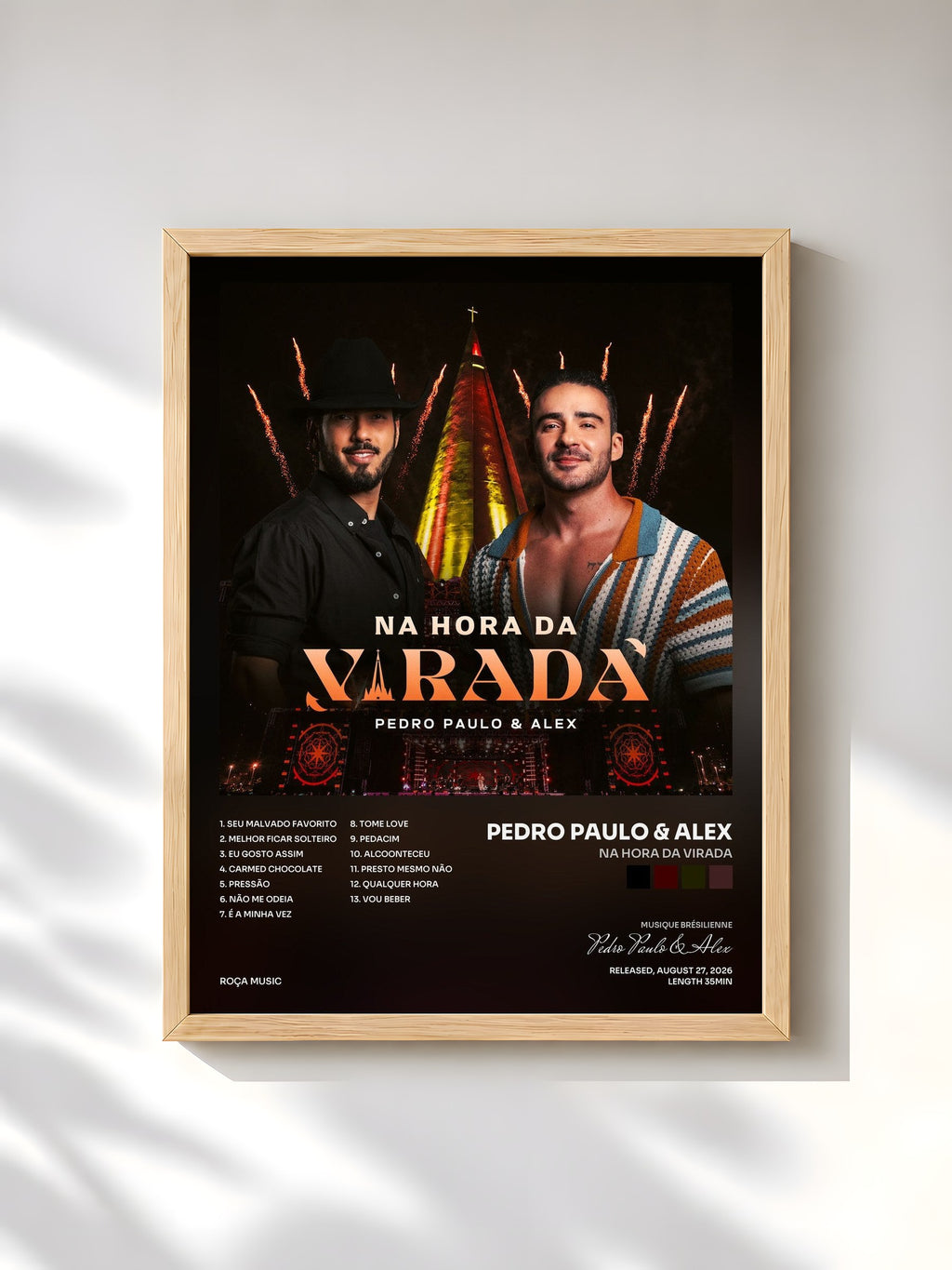 #bois Tableau de l'album Na Hora da Virada de Pedro Paulo & Alex, cadre en bois brut, imprimé et encadré en France