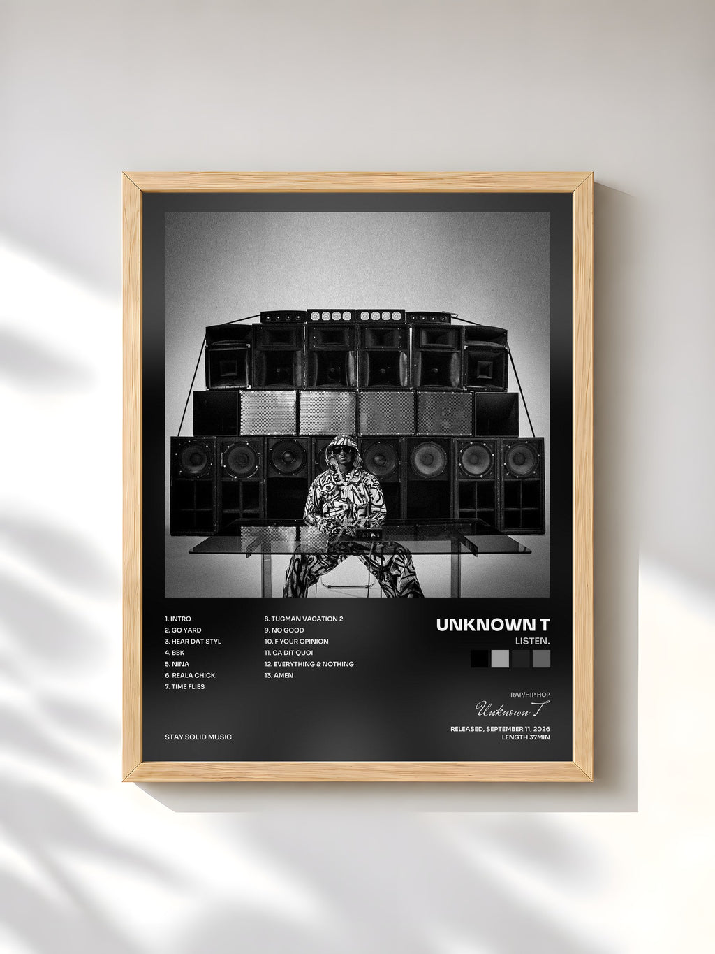 #bois Tableau de l'album LISTEN. de Unknown T, cadre en bois brut, imprimé et encadré en France
