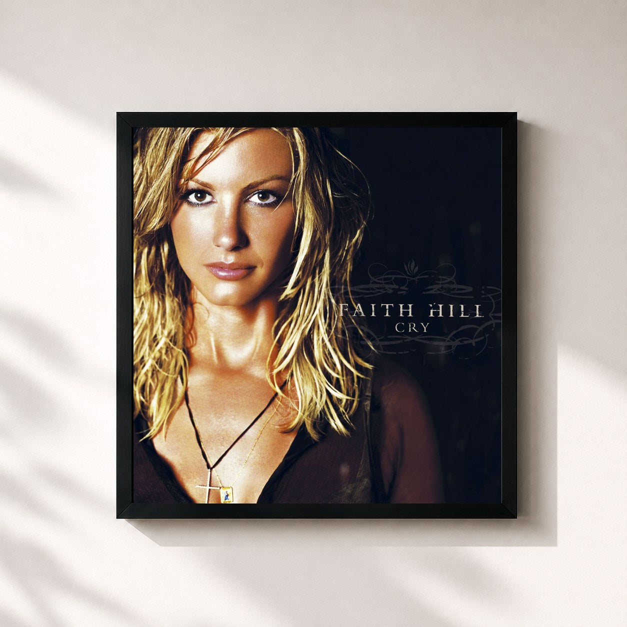 #noir Tableau carré de l'album Cry de Faith Hill, cadre noir 32x32 cm