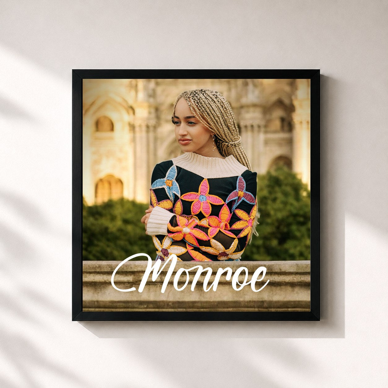 #noir Tableau carré de l'album Monroe de Monroe, cadre noir 32x32 cm