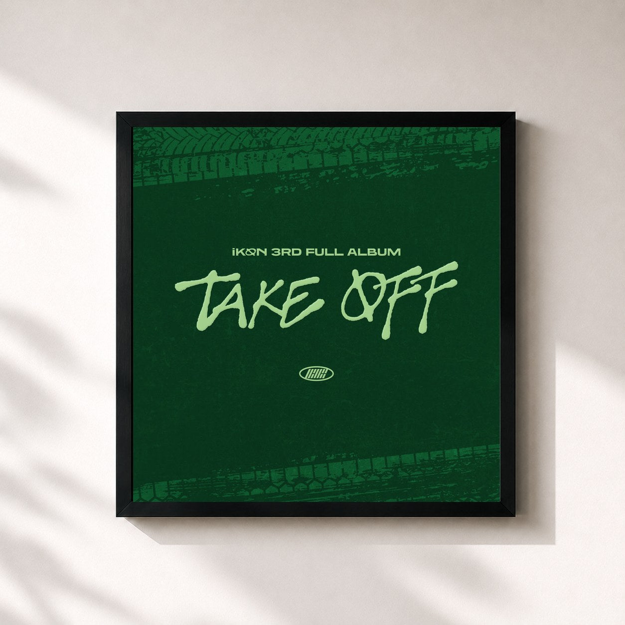 #noir Tableau carré de l'album TAKE OFF de iKON, cadre noir 32x32 cm