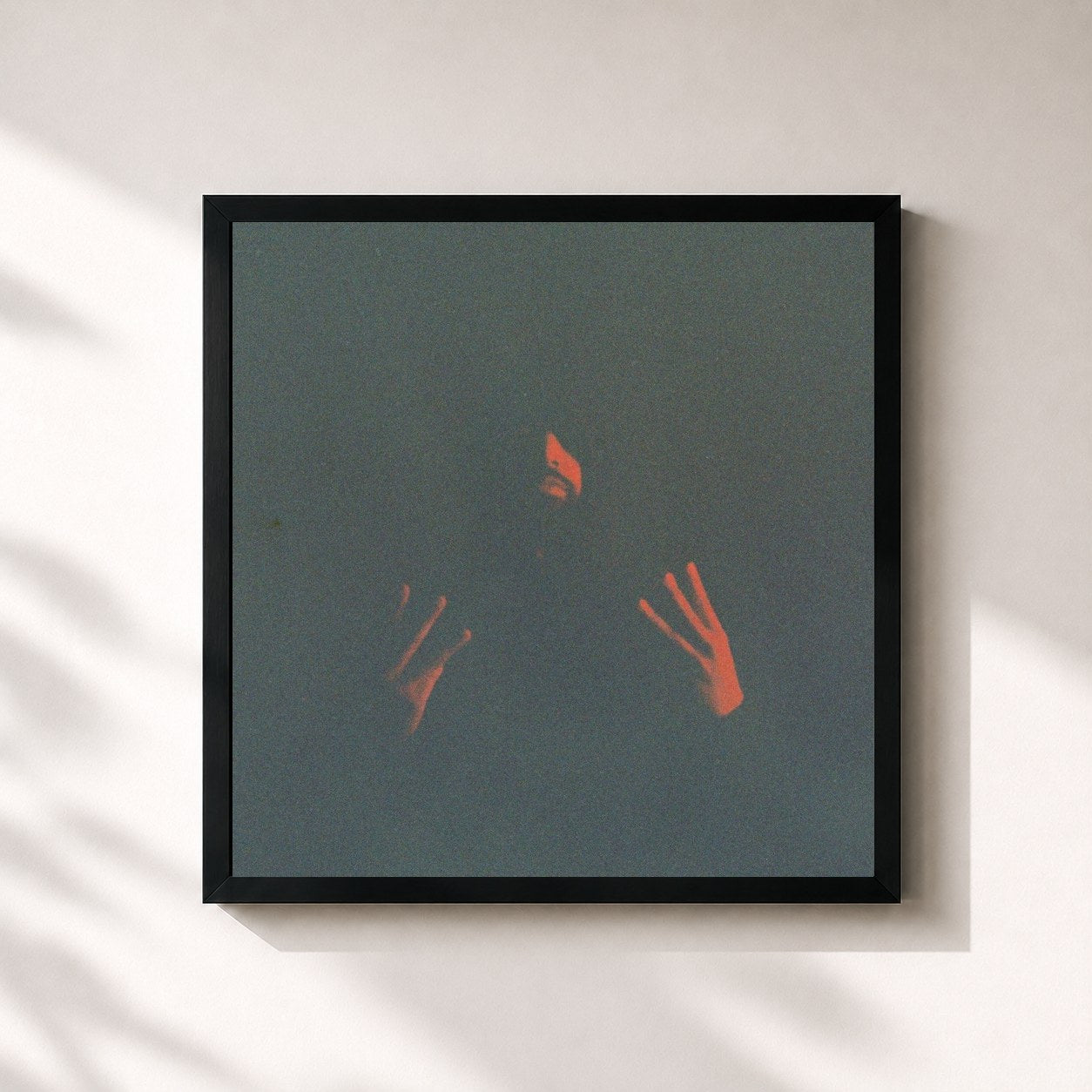 #noir Tableau carré de l'album 33 de TripleGo, cadre noir 32x32 cm