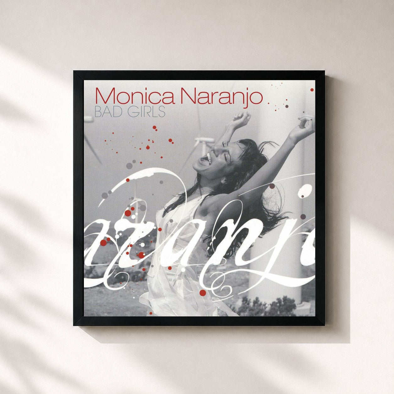 #noir Tableau carré de l'album Bad Girls de Mónica Naranjo, cadre noir 32x32 cm