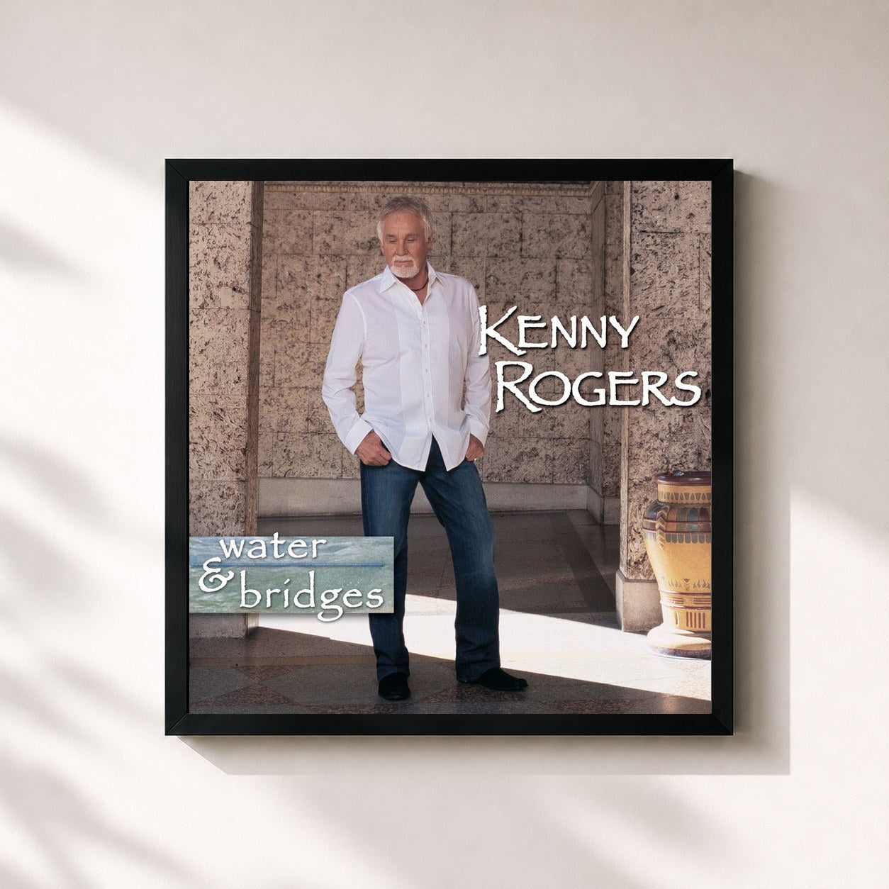 #noir Tableau carré de l'album Water & Bridges de Kenny Rogers, cadre noir 32x32 cm