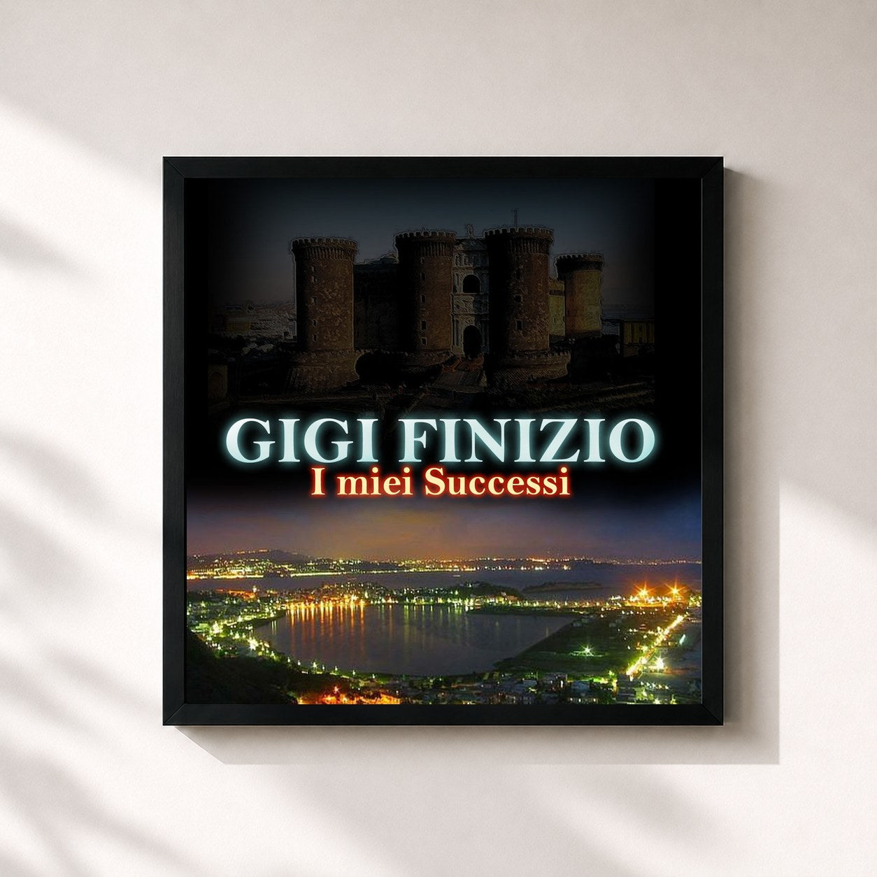 #noir Tableau carré de l'album I miei successi de Gigi Finizio, cadre noir 32x32 cm