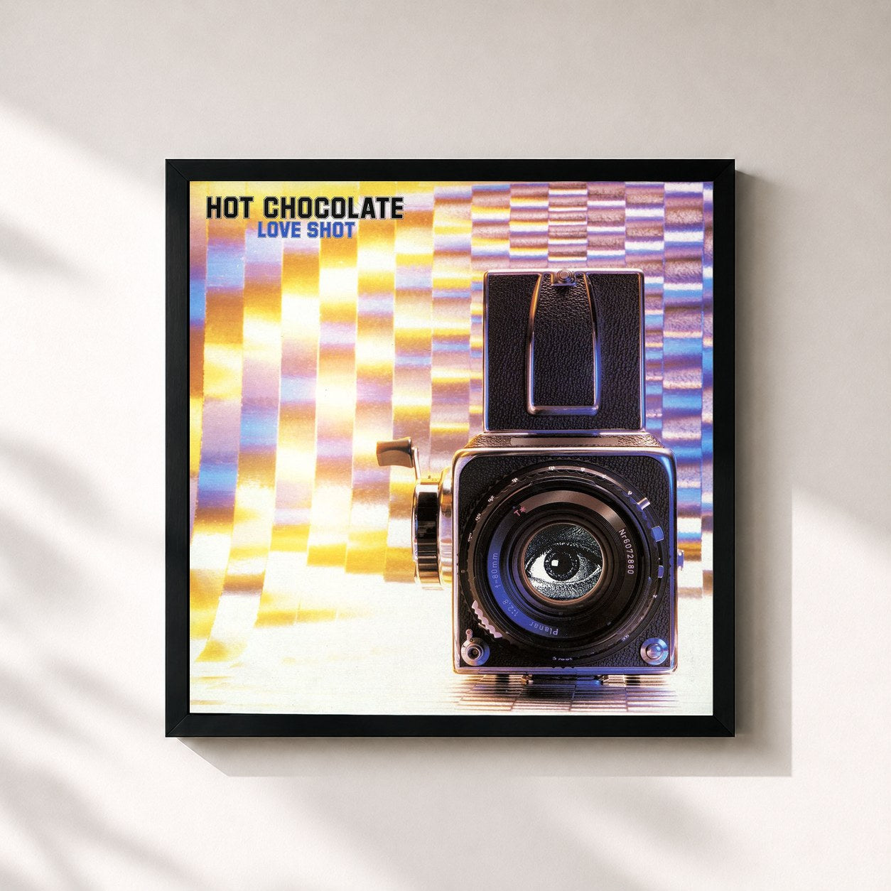 #noir Tableau carré de l'album Love Shot de Hot Chocolate, cadre noir 32x32 cm