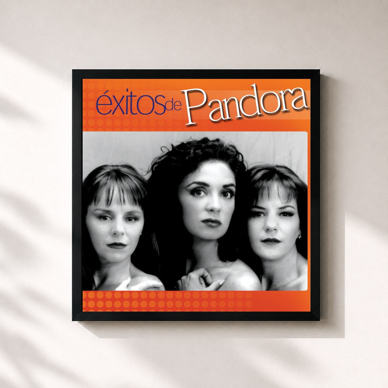 #noir Tableau carré de l'album Exitos De Pandora de Pandora, cadre noir 32x32 cm