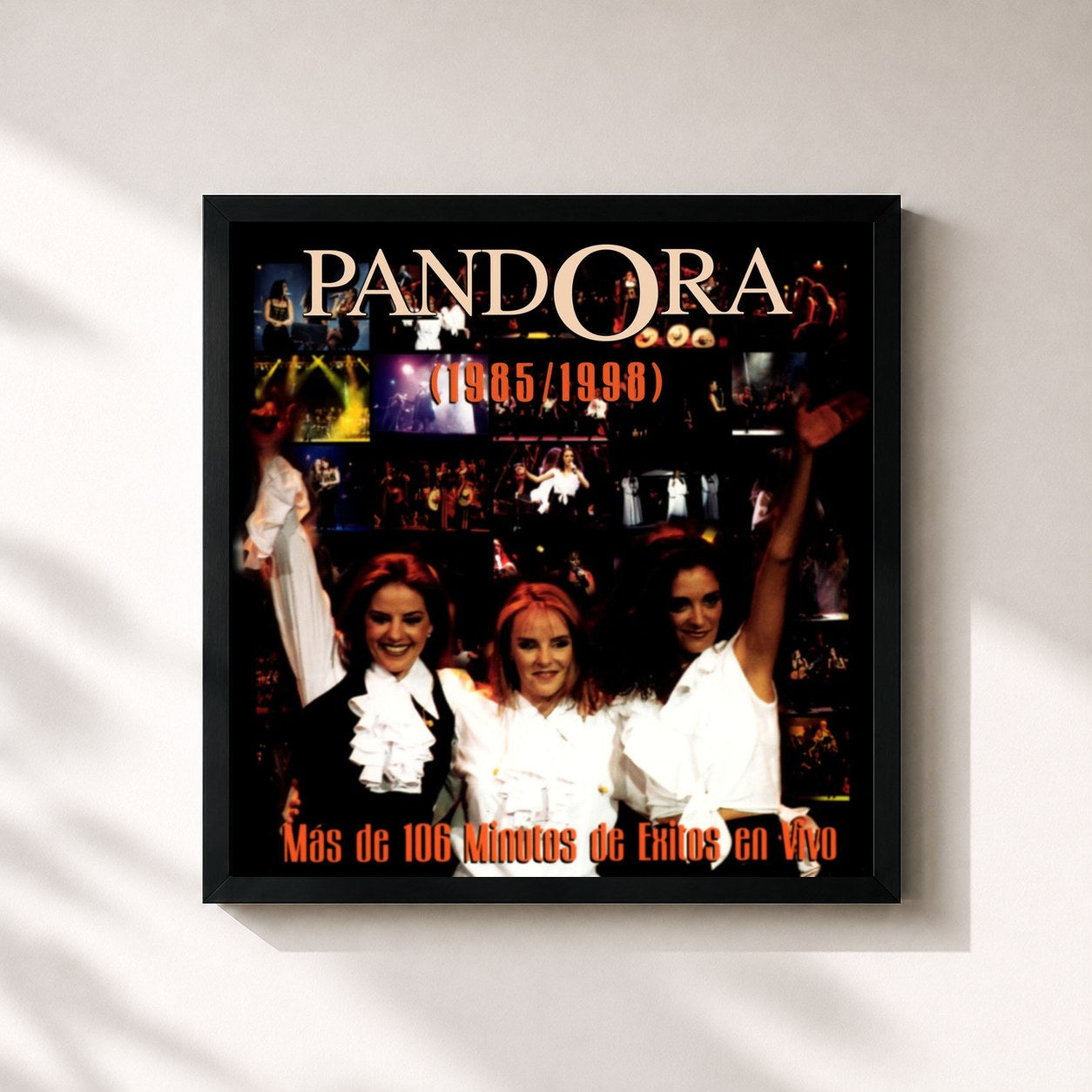 #noir Tableau carré de l'album 1985-1998 de Pandora, cadre noir 32x32 cm