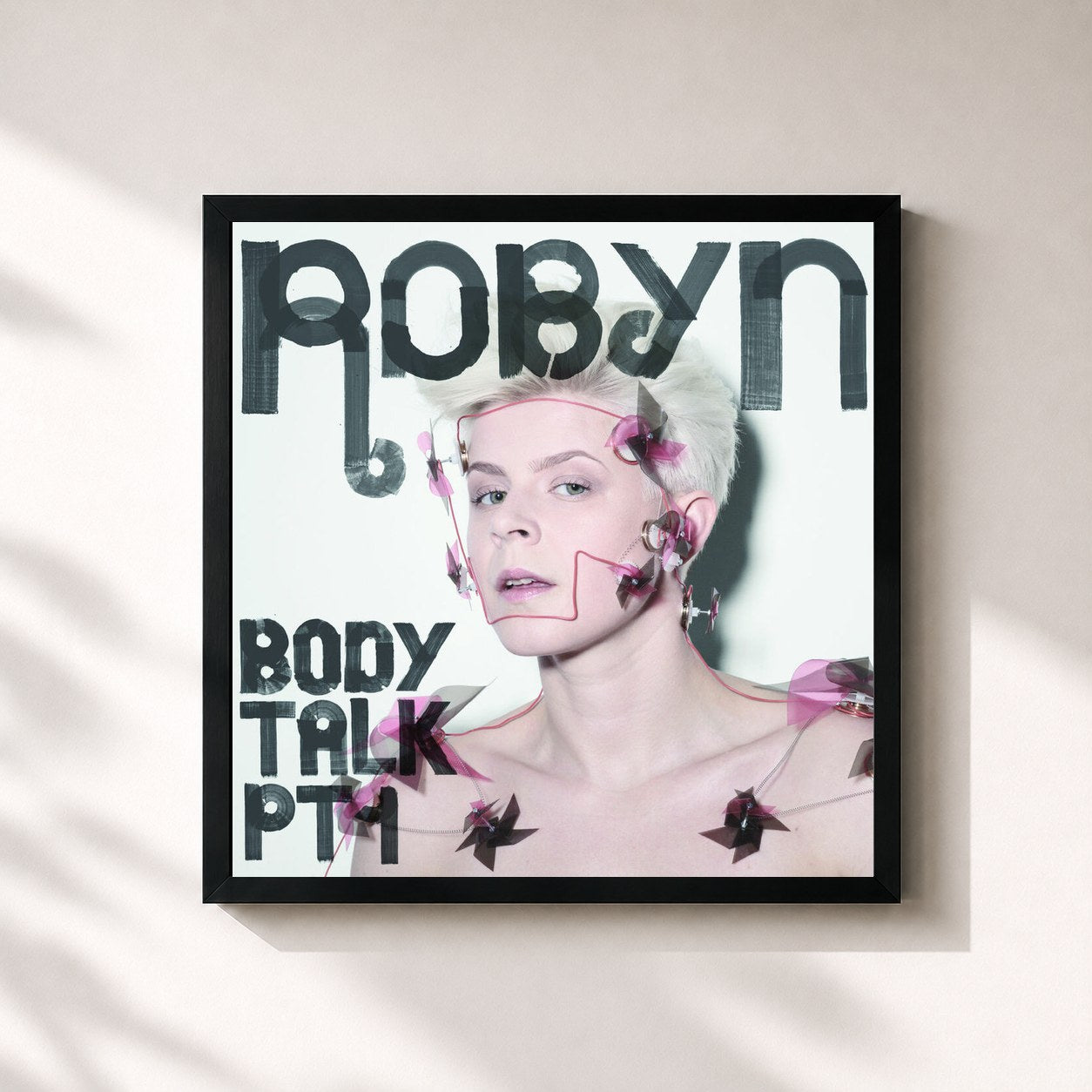 #noir Tableau carré de l'album Body Talk Pt. 1 de Robyn, cadre noir 32x32 cm