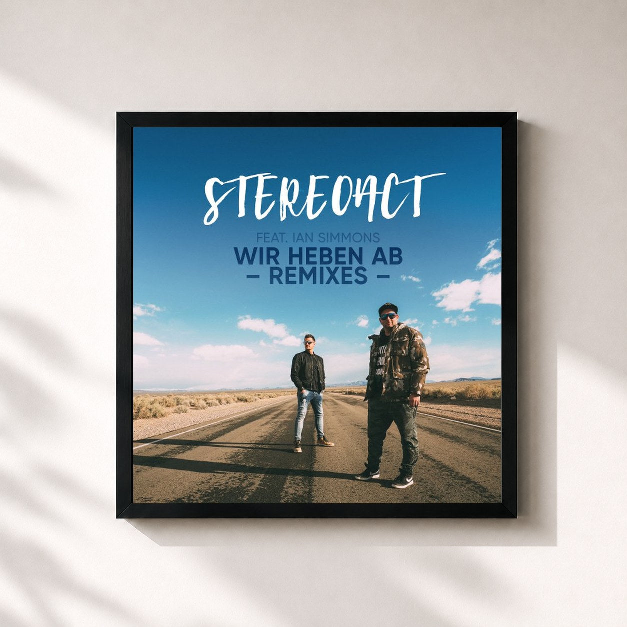#noir Tableau carré de l'album Wir heben ab (Remixes) de Stereoact, cadre noir 32x32 cm